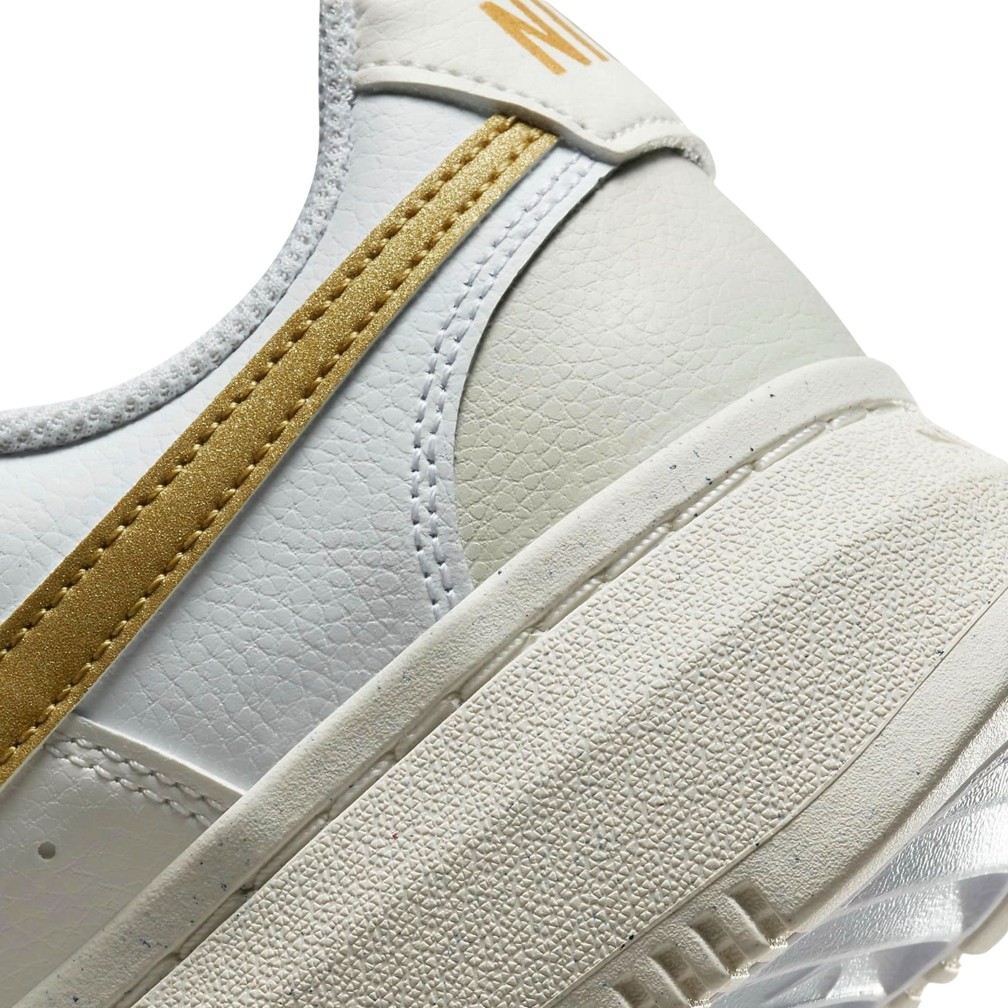 Nike Court Vision Alta Sneakers Dames