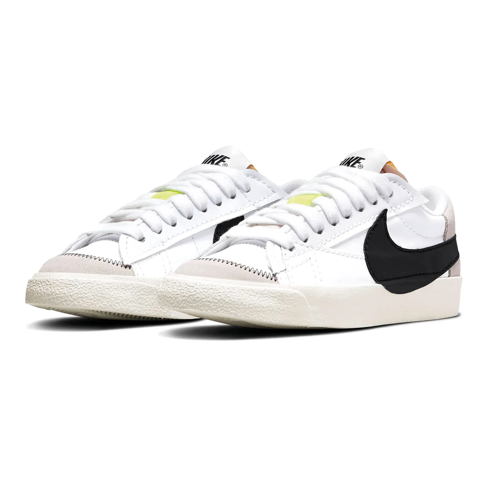 women nike blazer low