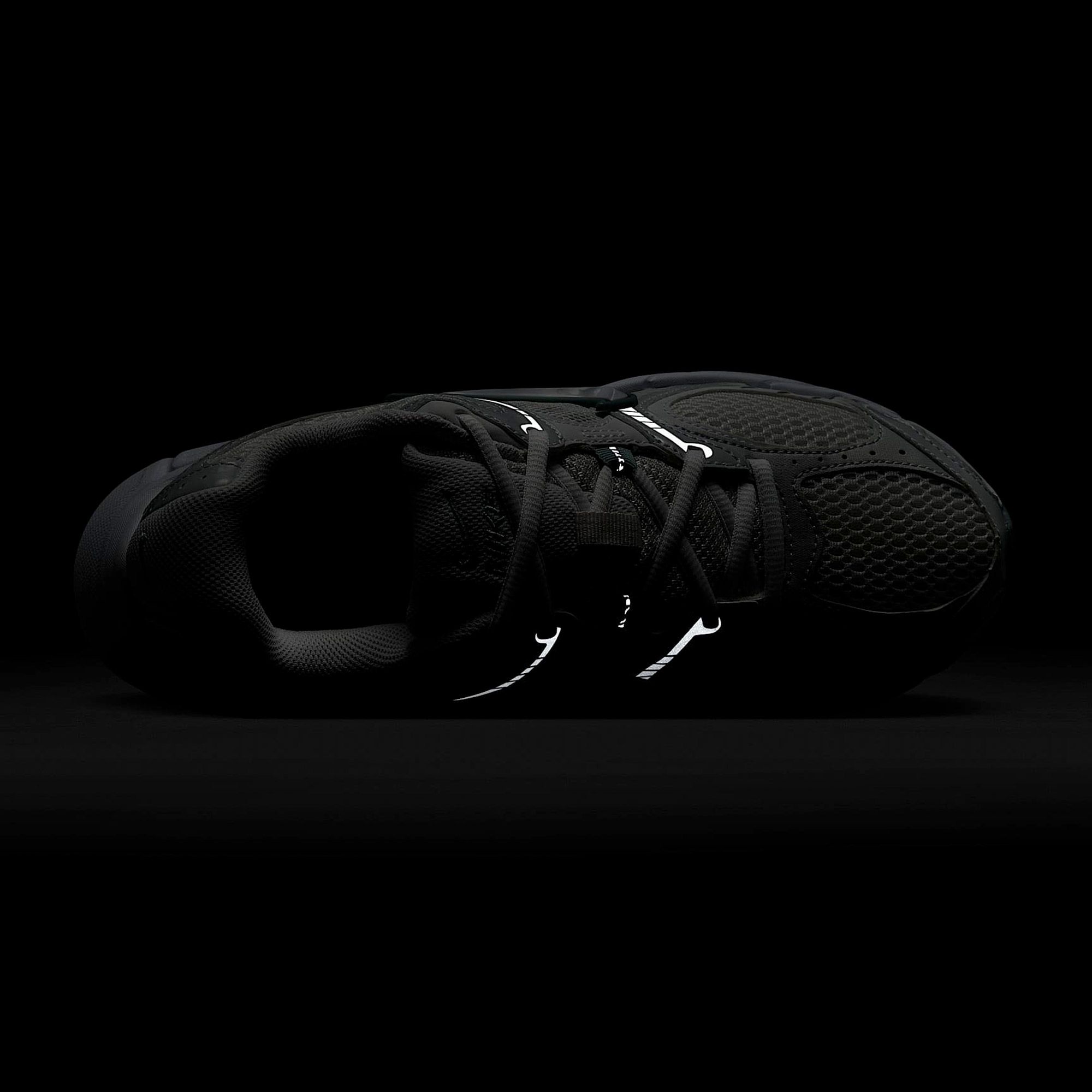 Nike V5 RNR Sneakers Dames