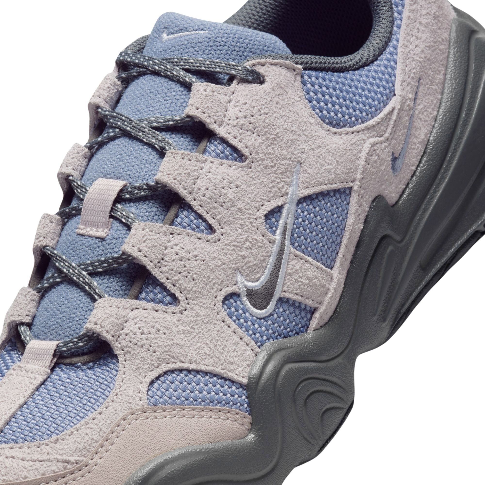 Nike Tech Hera Sneakers Dames