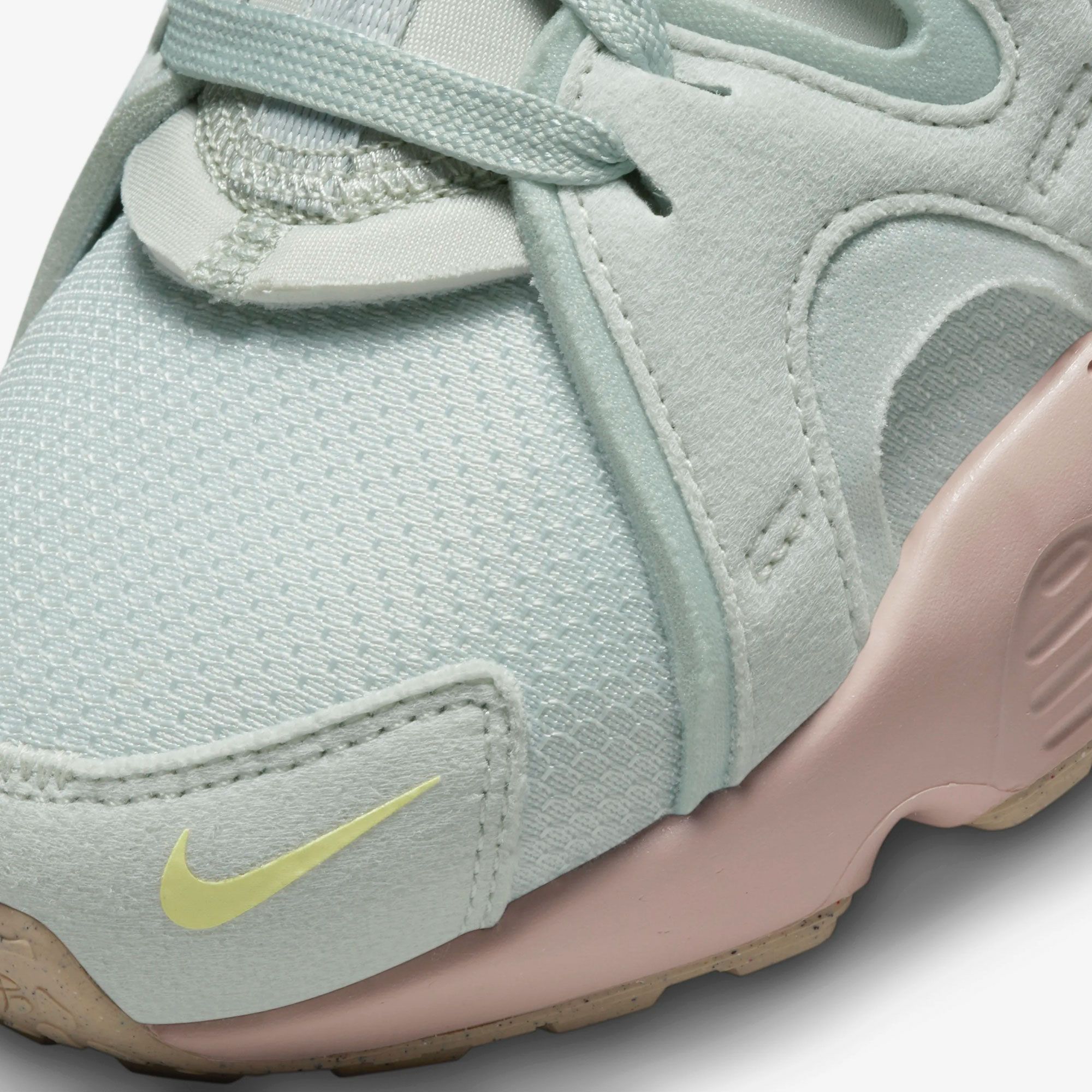 Nike Air Huarache Craft Sneakers Dames