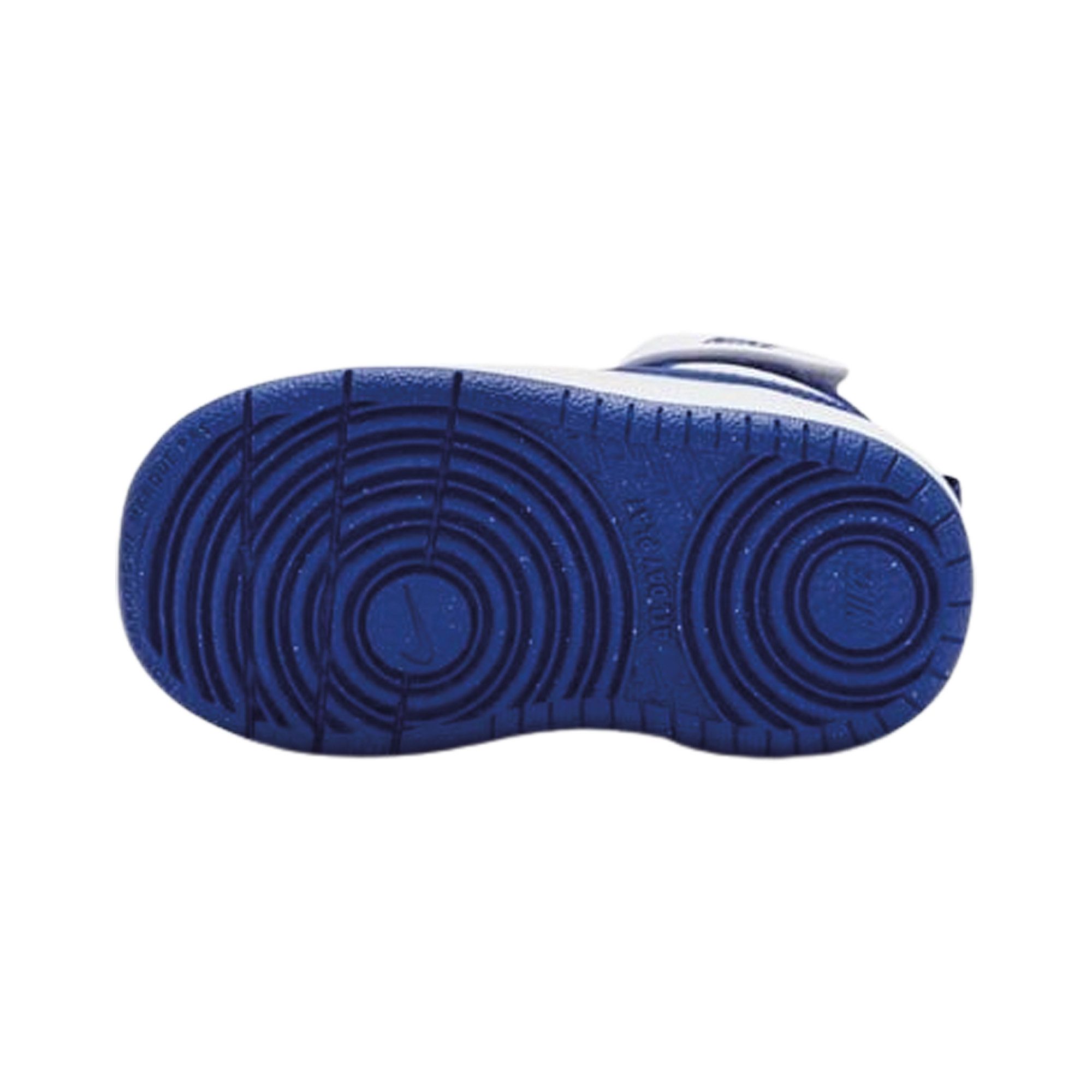 nike court borough mid vs air force 1