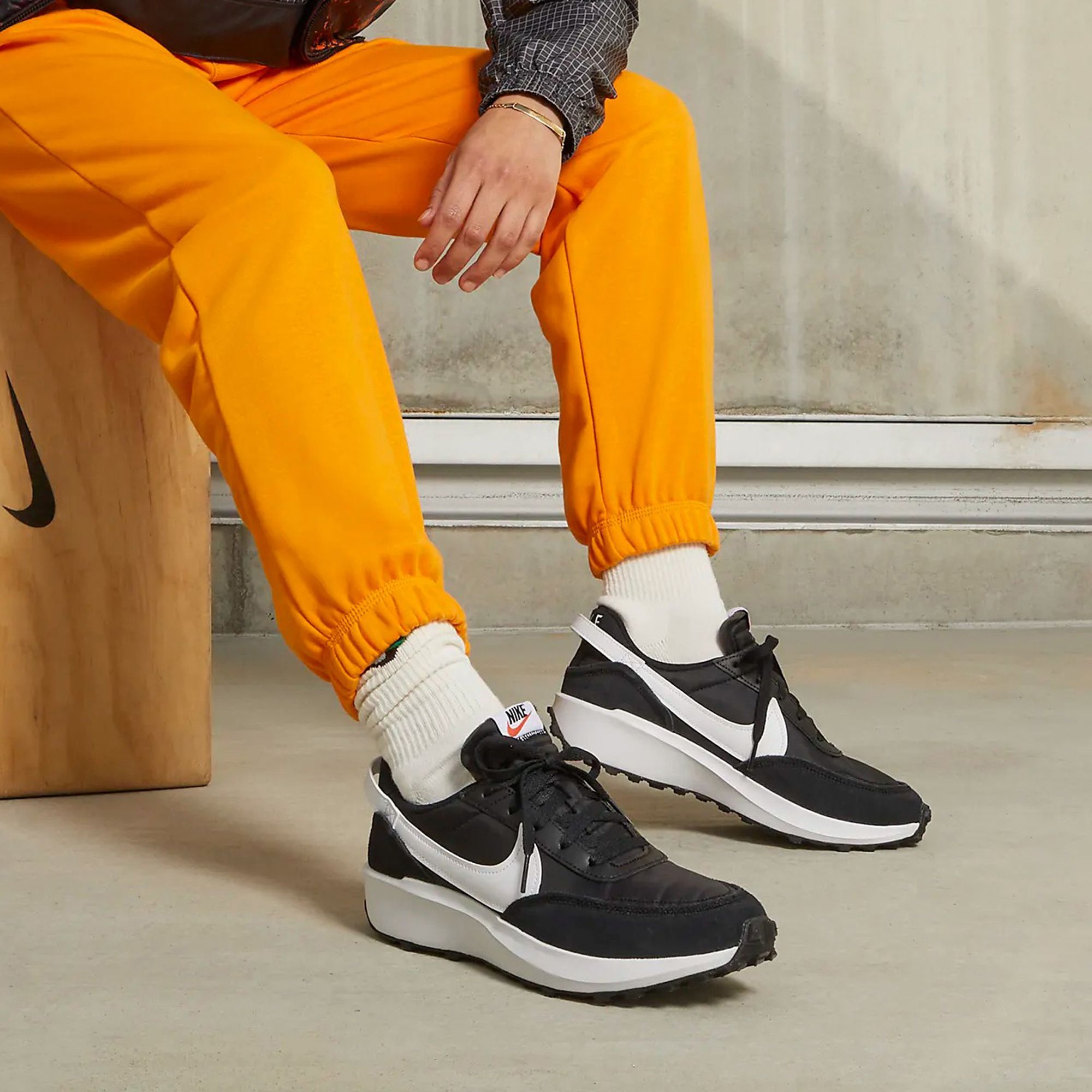 Nike Waffle Debut Sneakers Women