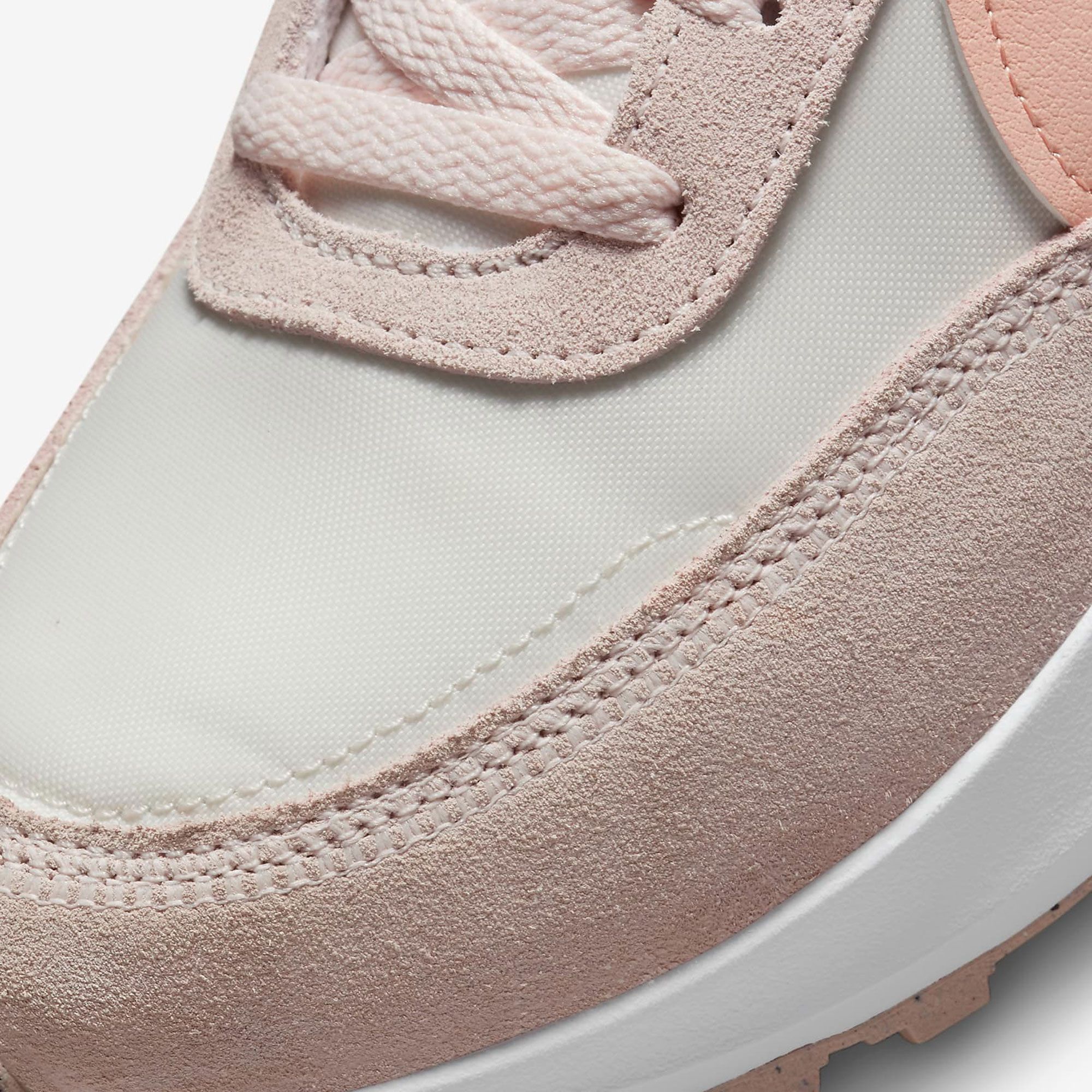 Nike Waffle Debut Sneakers Women