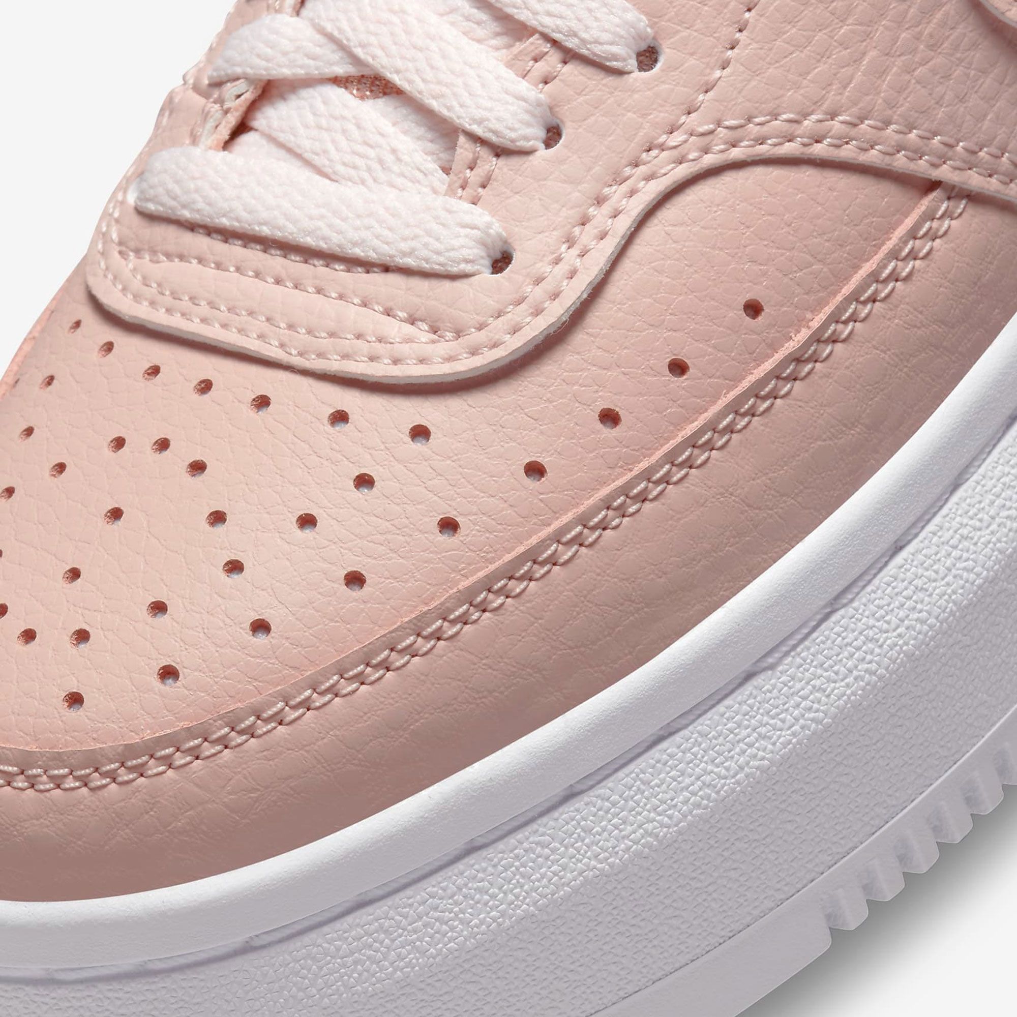 Nike Court Vision Alta Sneakers Dames