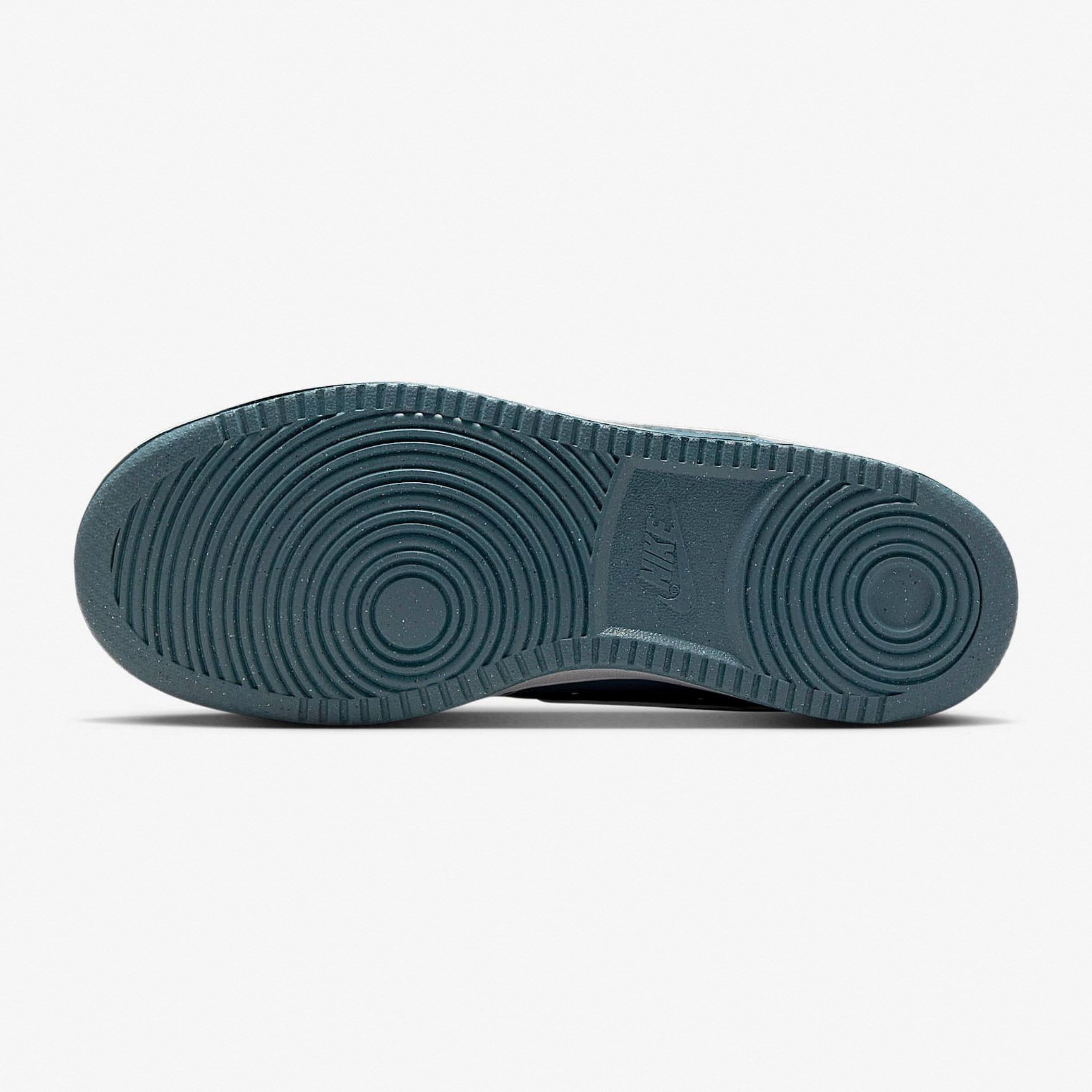 Nike Court Vision Low Sneakers Dames