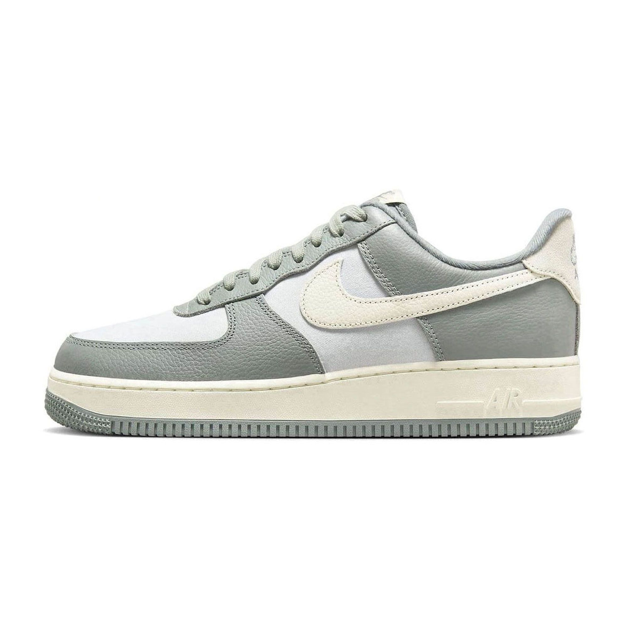 Nike Air Force 1 '07 LX Sneakers Heren