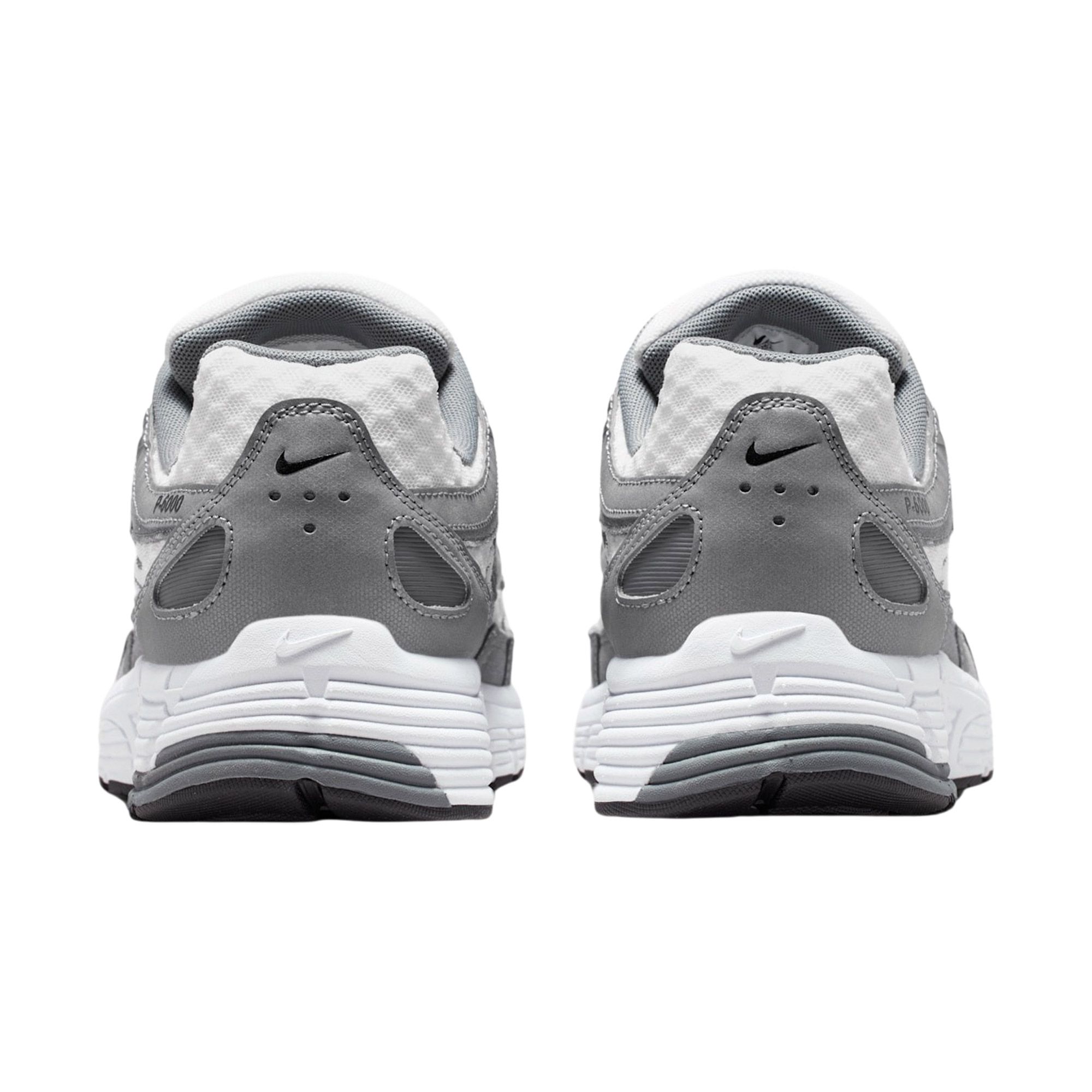 Nike P-6000 Sneakers Dames