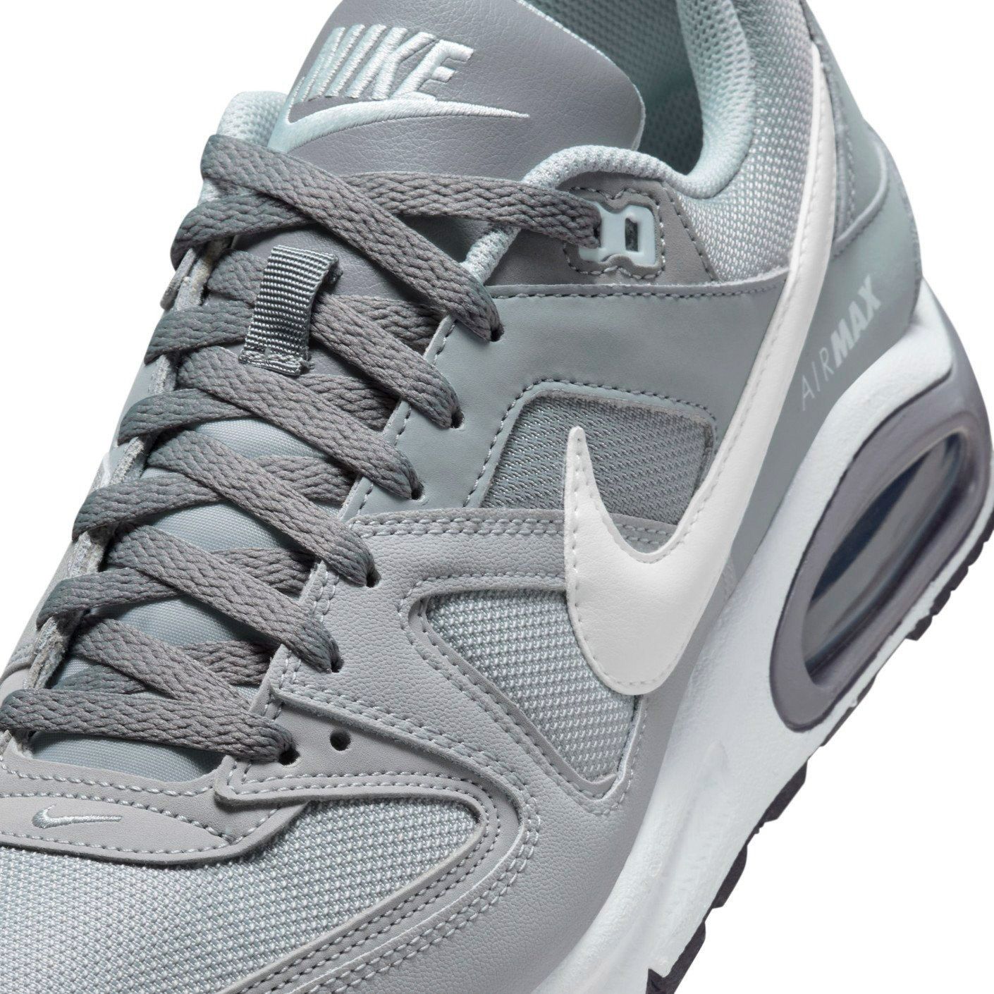 Baskets Nike Air Max Command Hommes
