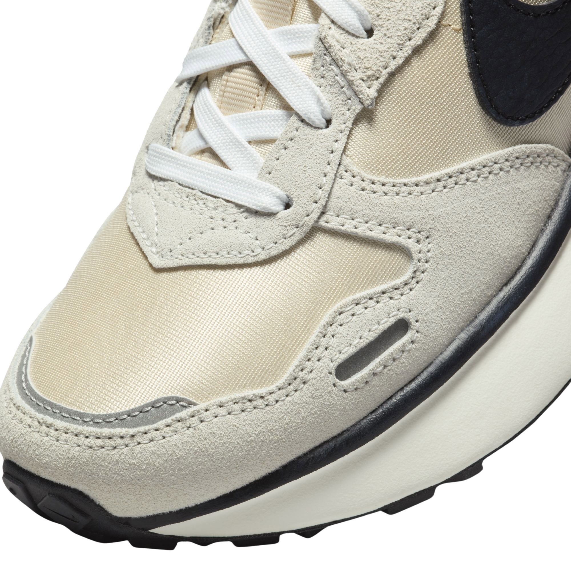 Nike Phoenix Waffle Sneakers Dames