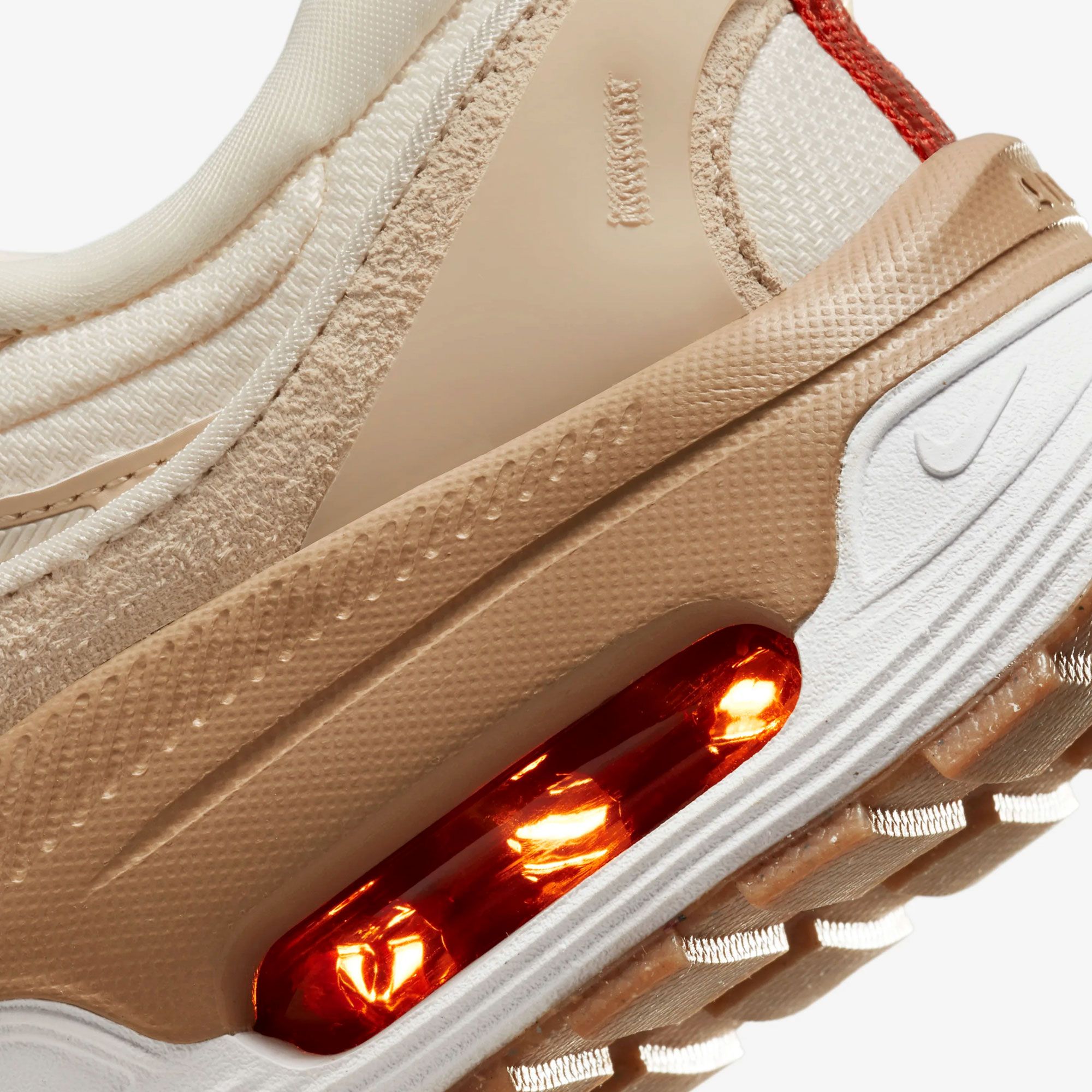 Nike Air Max Bliss SE Sneakers Women