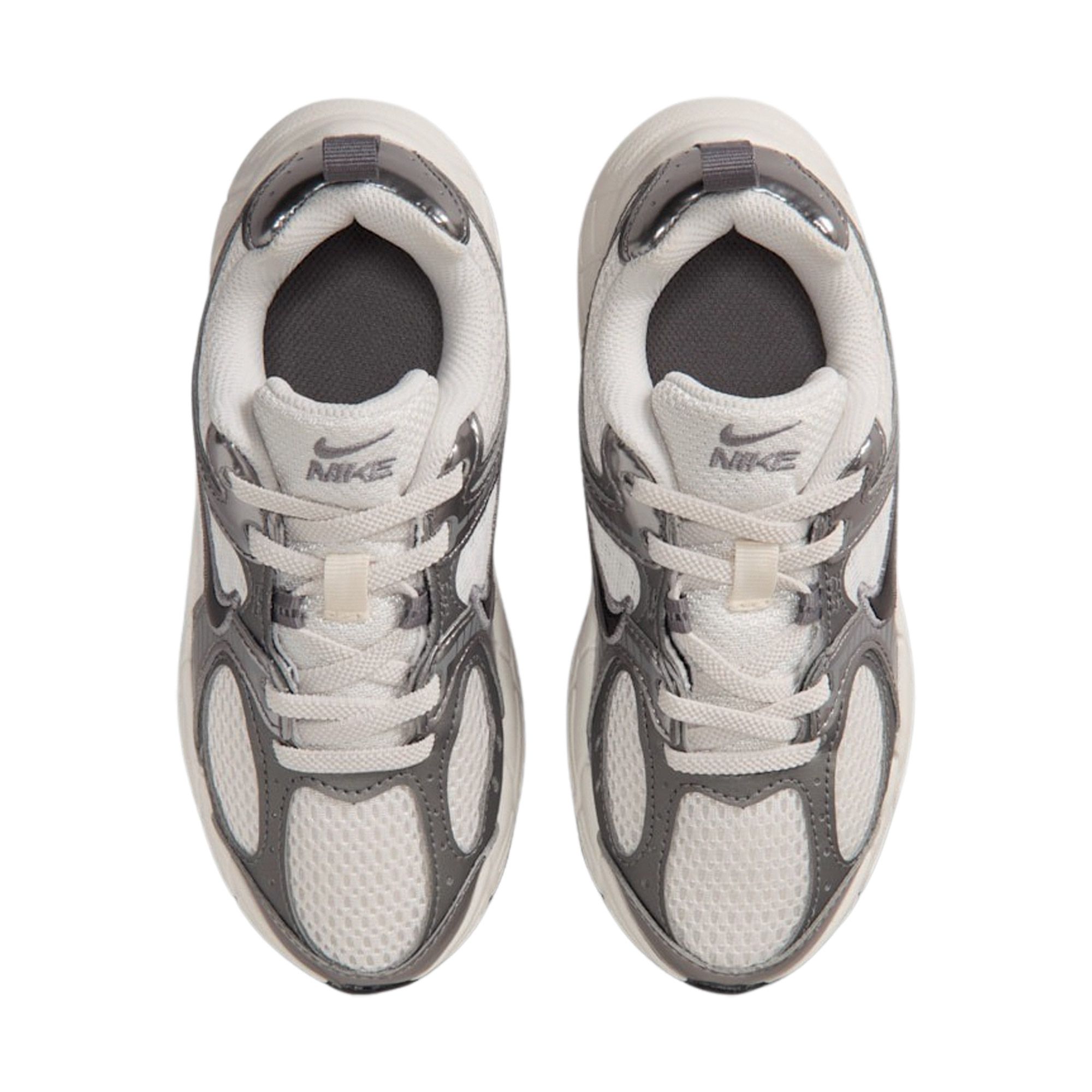 Baskets Nike V5 RNR Sneakers Enfants