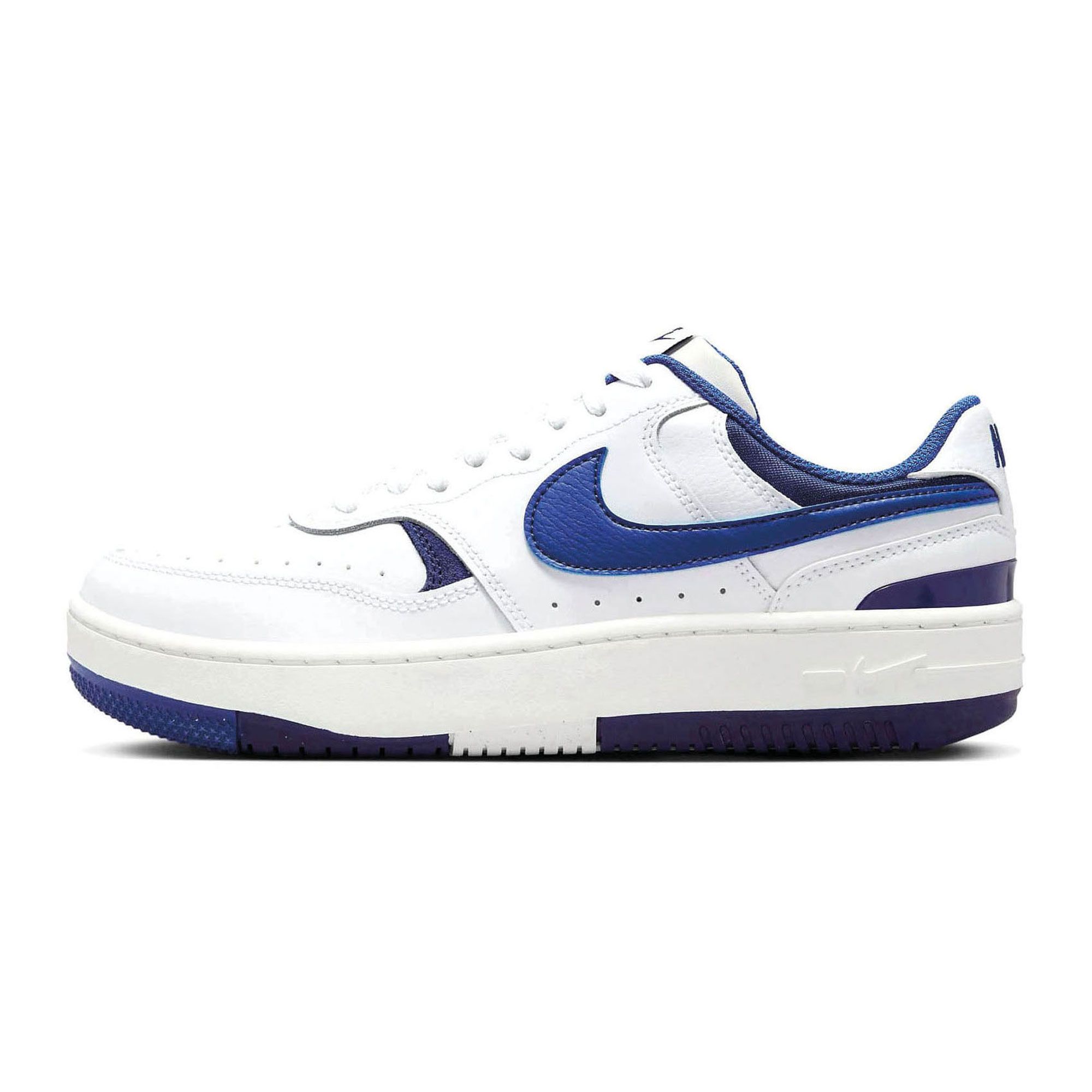 Nike Gamma Force Sneakers Dames