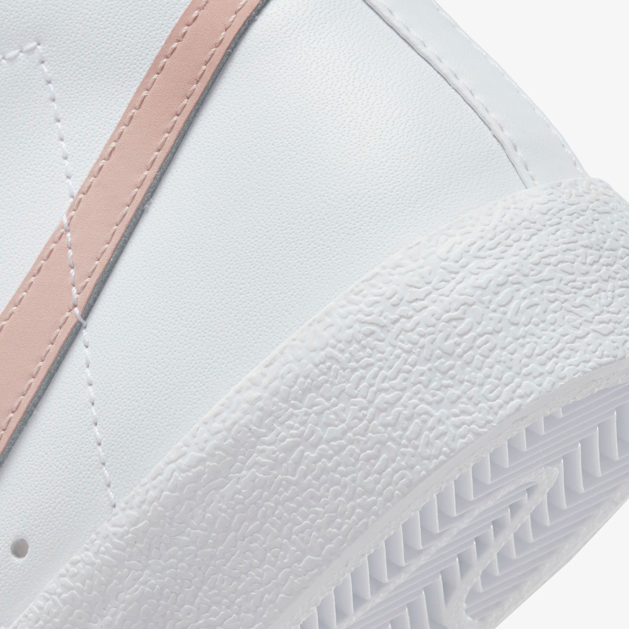 Nike Blazer Mid 77 Sneaker Dames | Plutosport