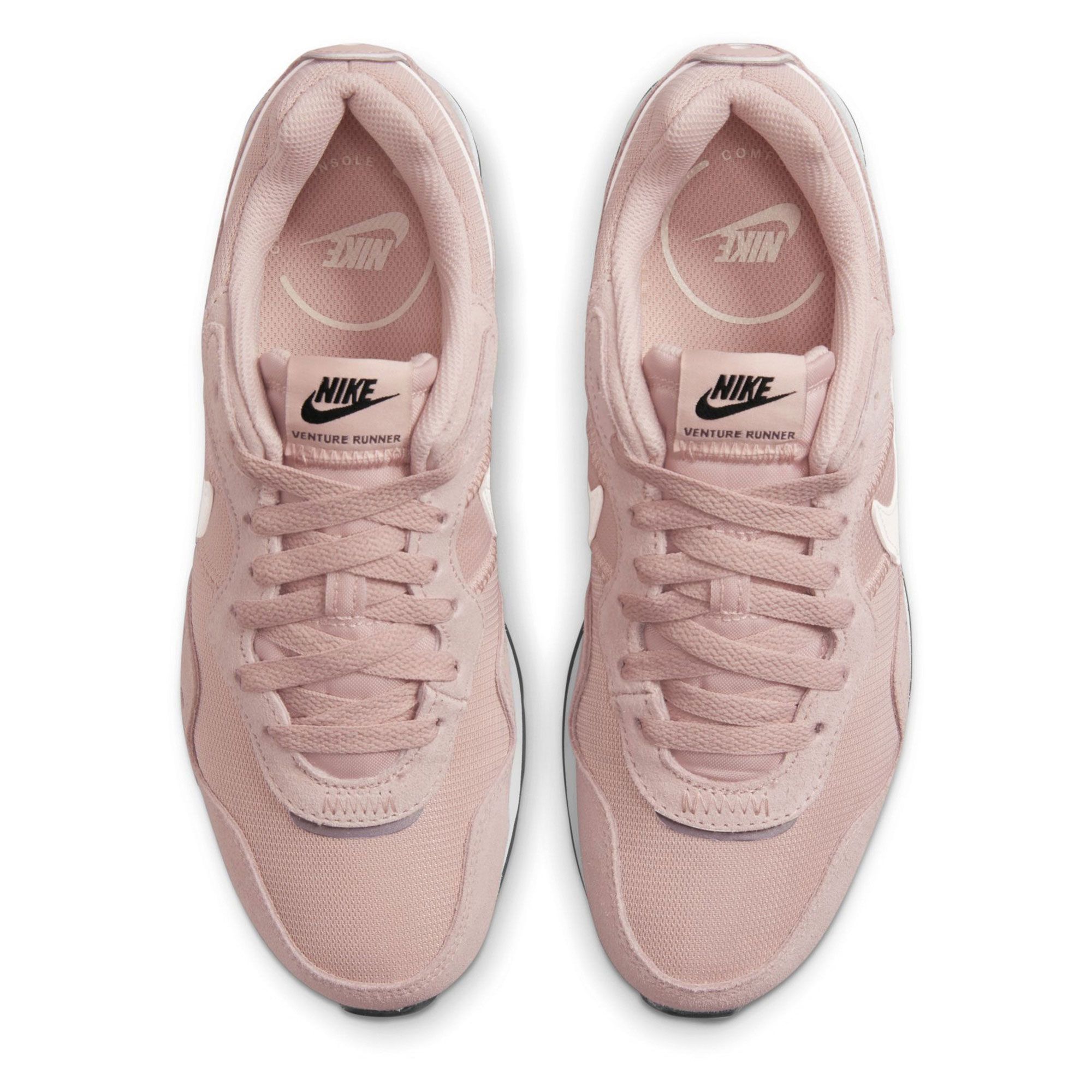 Nike Venture Sneakers Dames