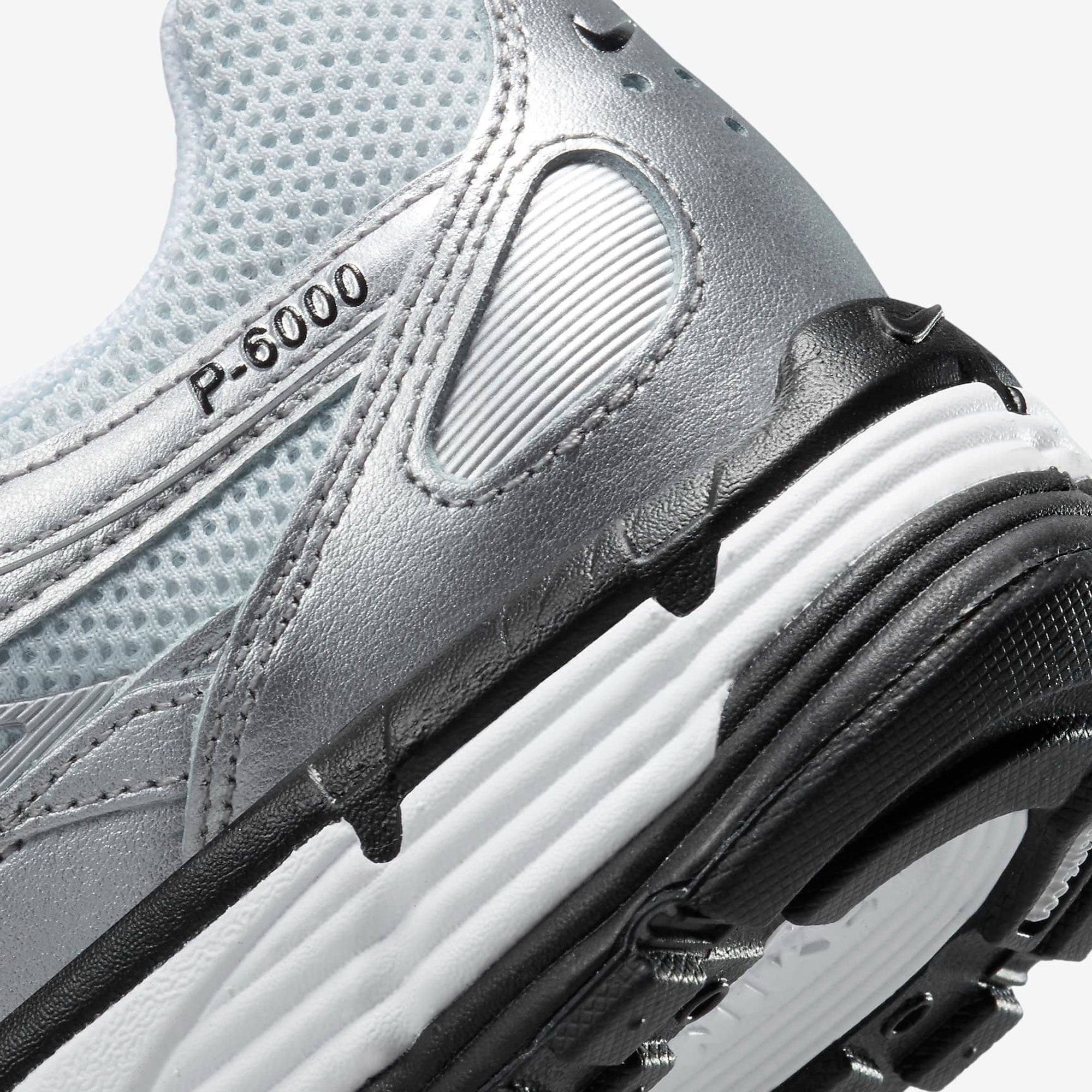 Nike P-6000 Sneakers Dames