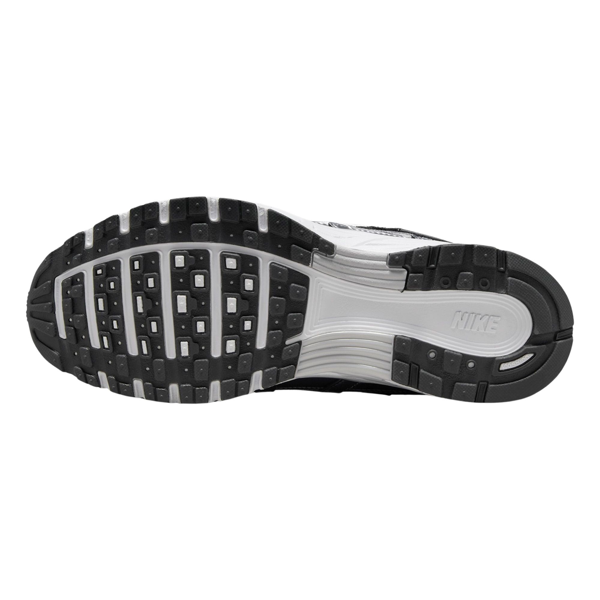 Nike P-6000 Sneakers Dames