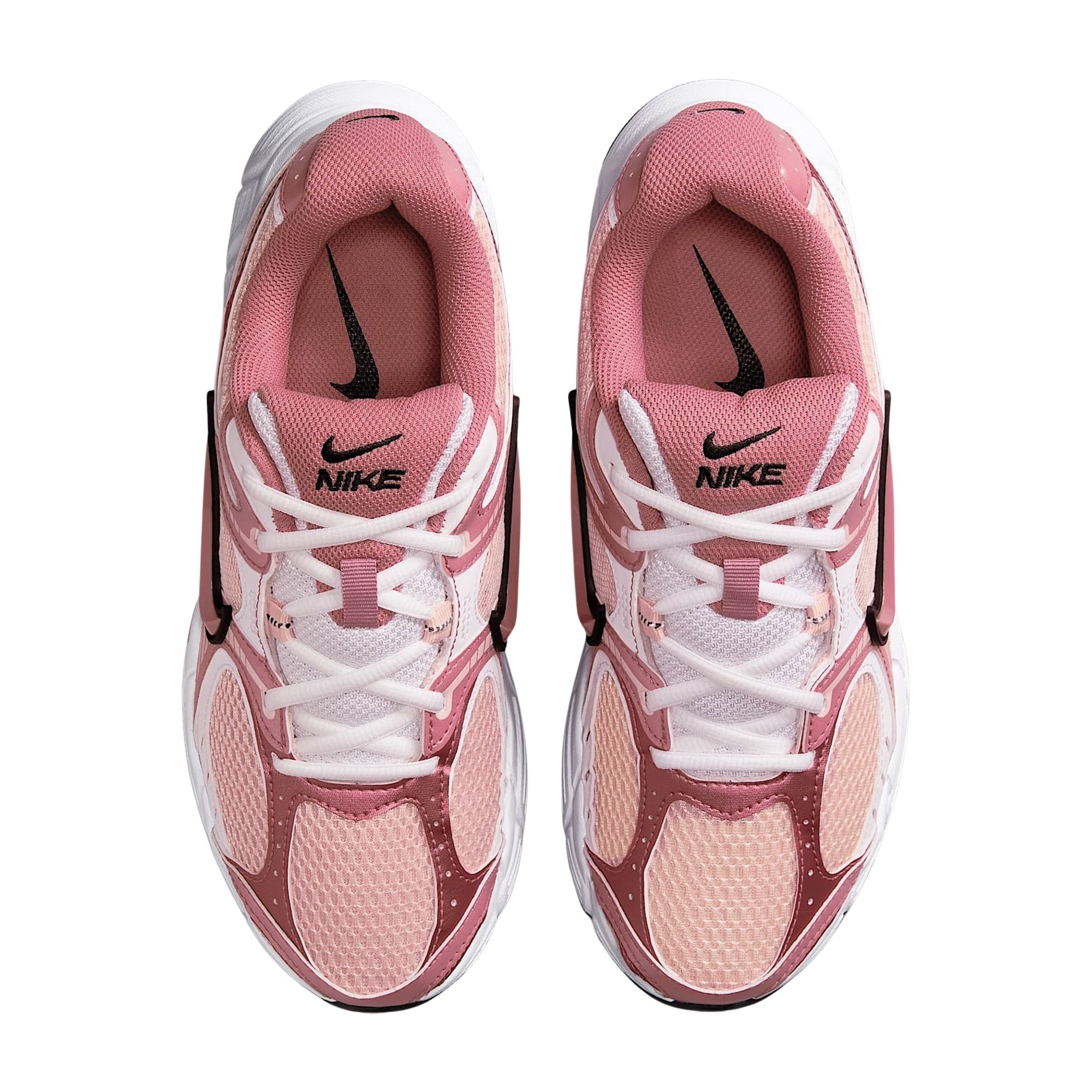 Nike V5 RNR Sneakers Dames