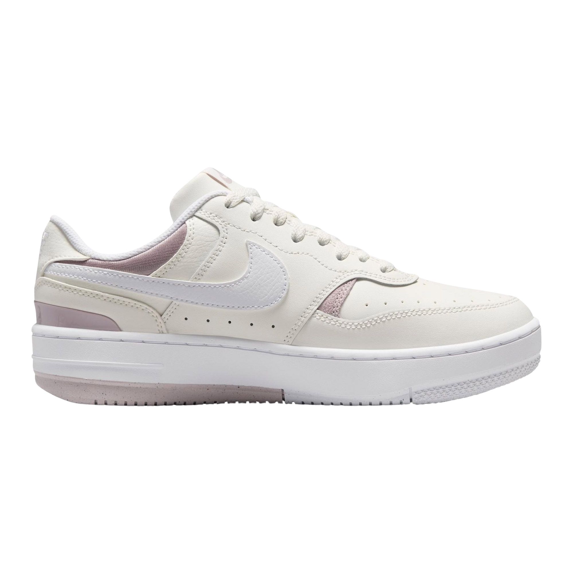 Nike Gamma Force Sneakers Dames