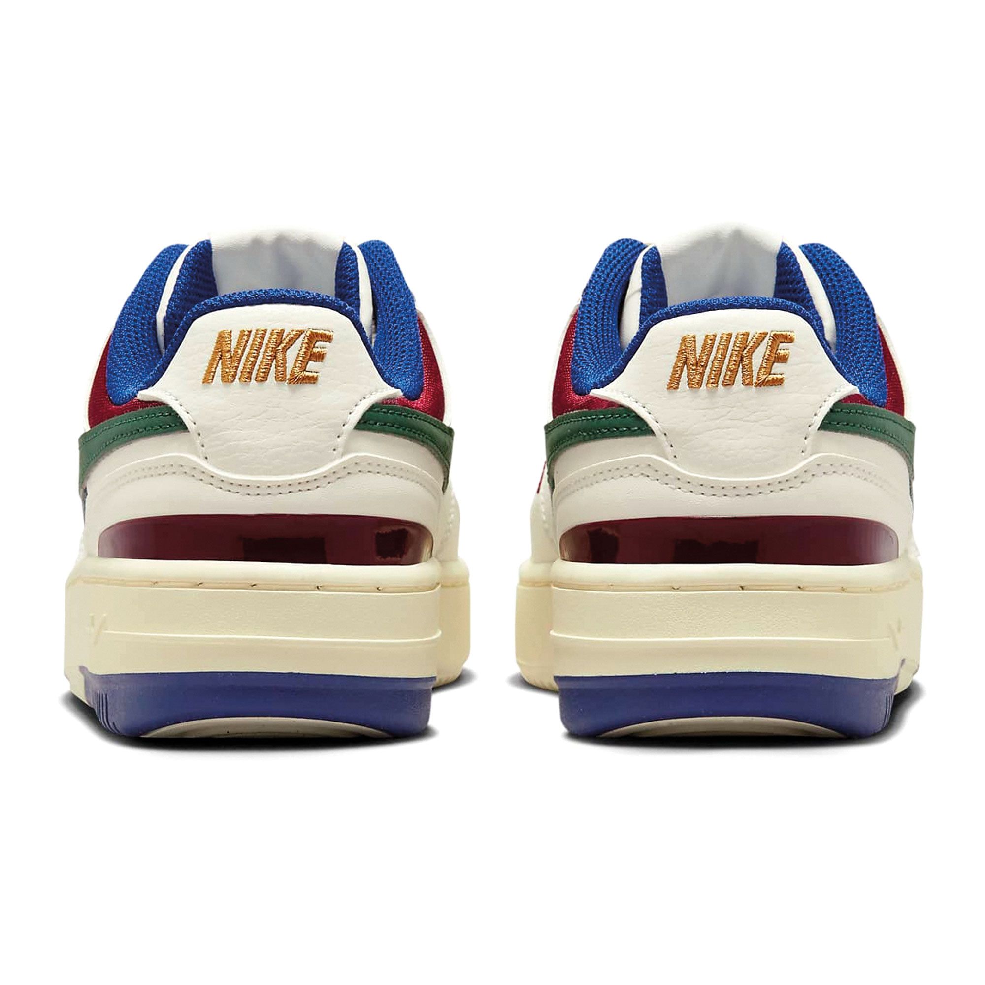 Nike Gamma Force Sneakers Dames
