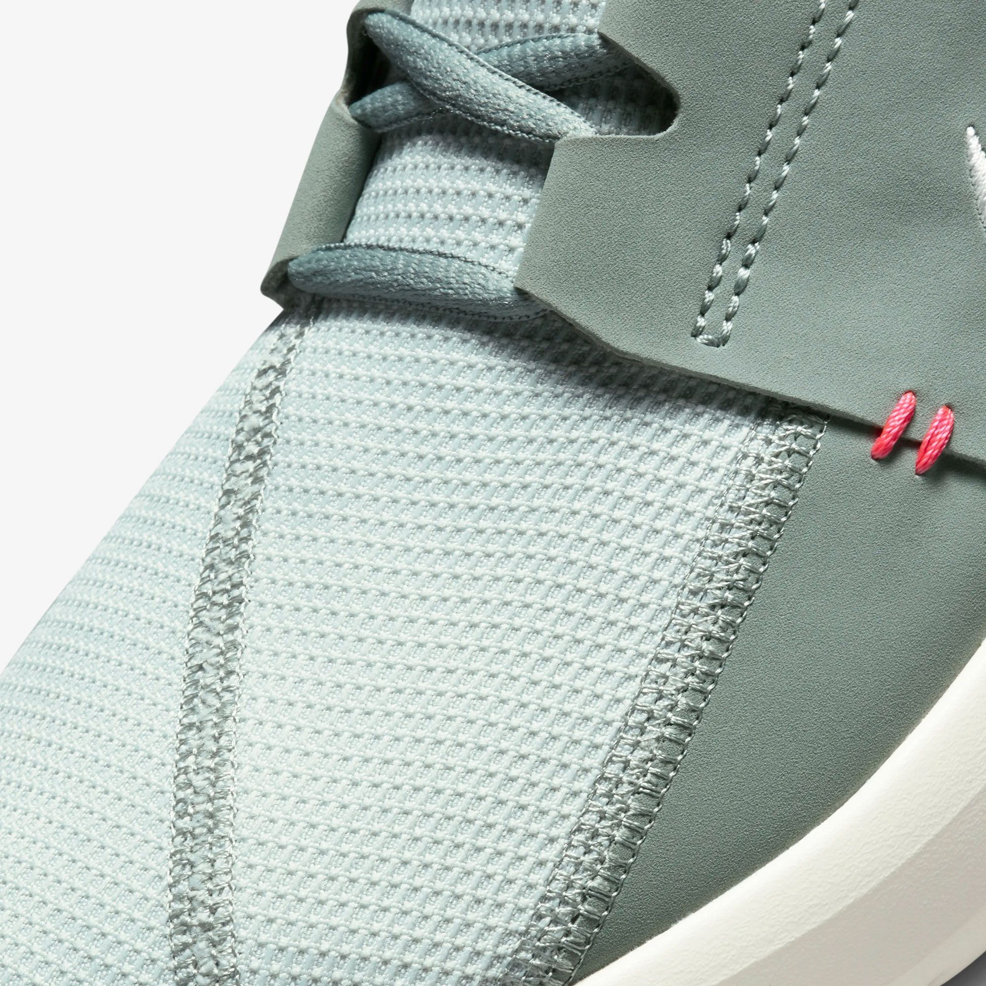 Nike E-Series AD Sneakers Dames