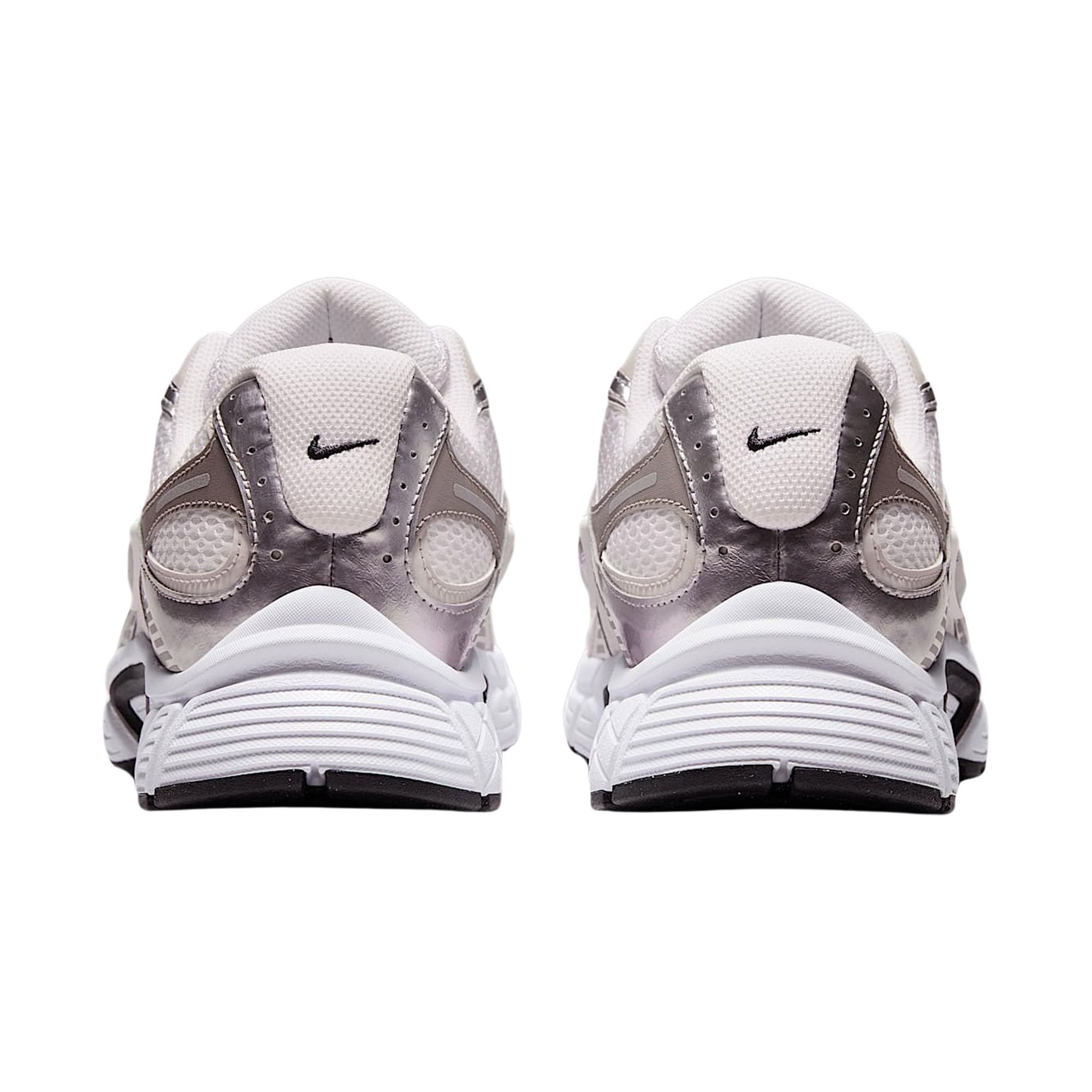 Baskets Nike V5 RNR Hommes