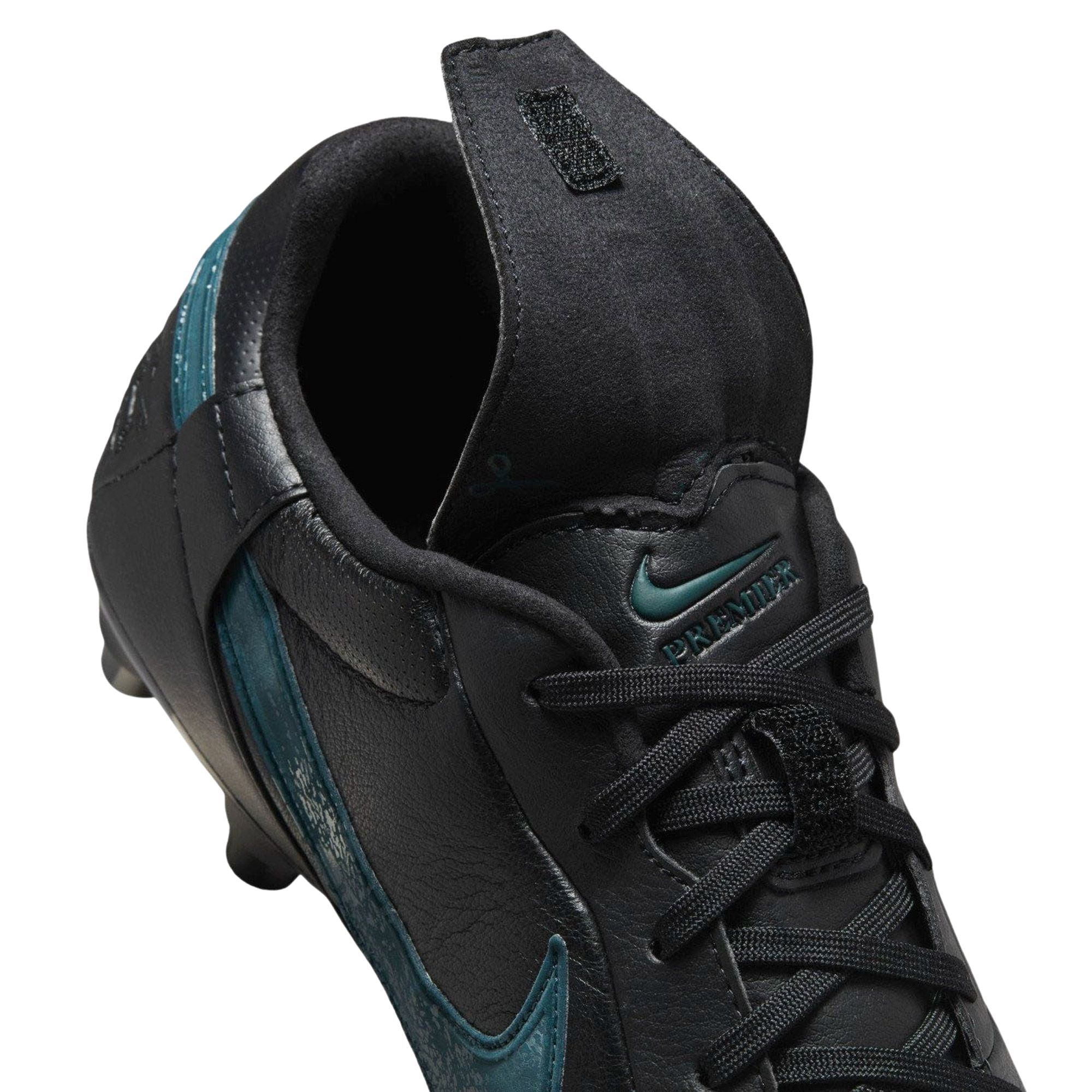 Chaussures de football Nike Premier III FG Adulte