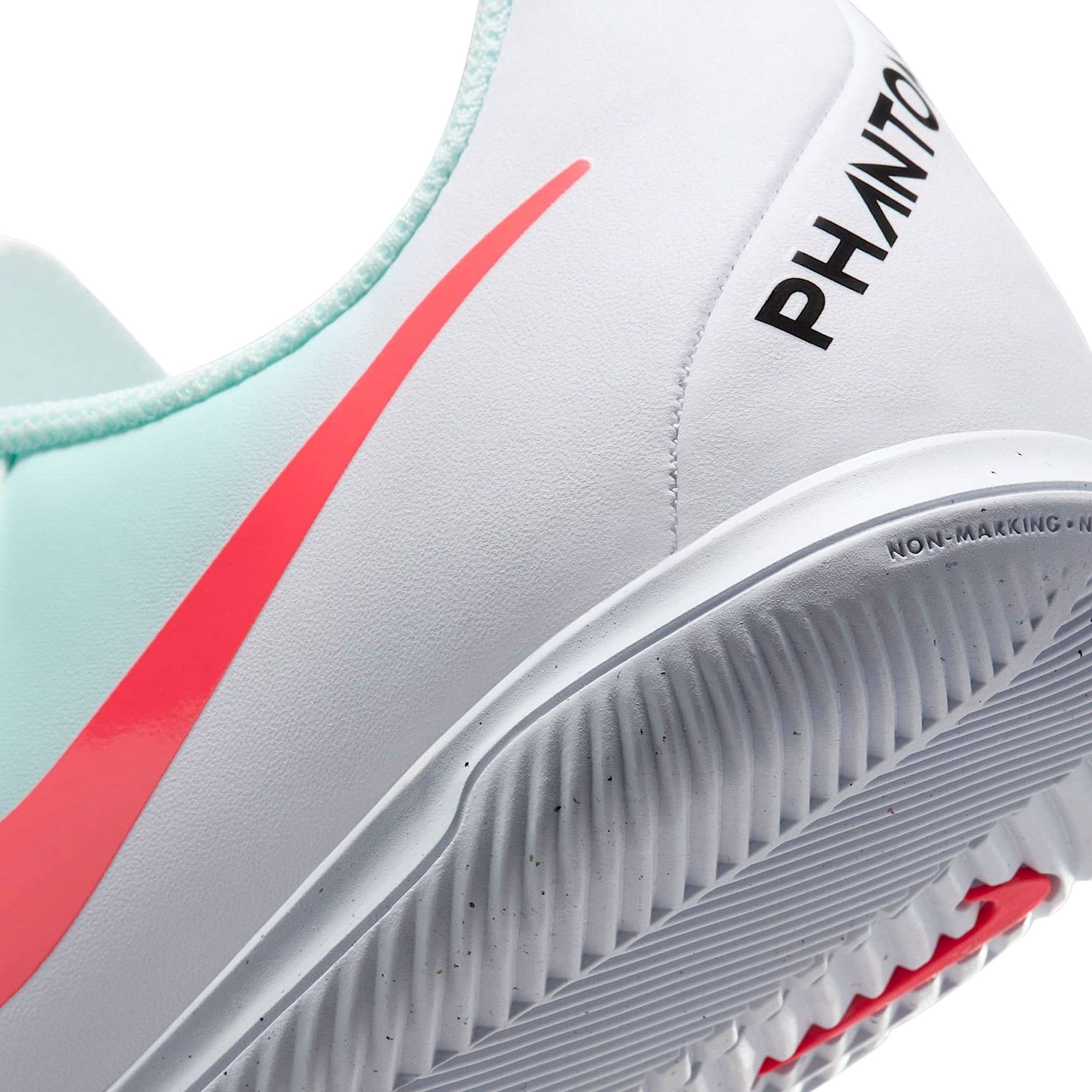 Chaussures de football en salle Nike Phantom GX II Club IC Enfants