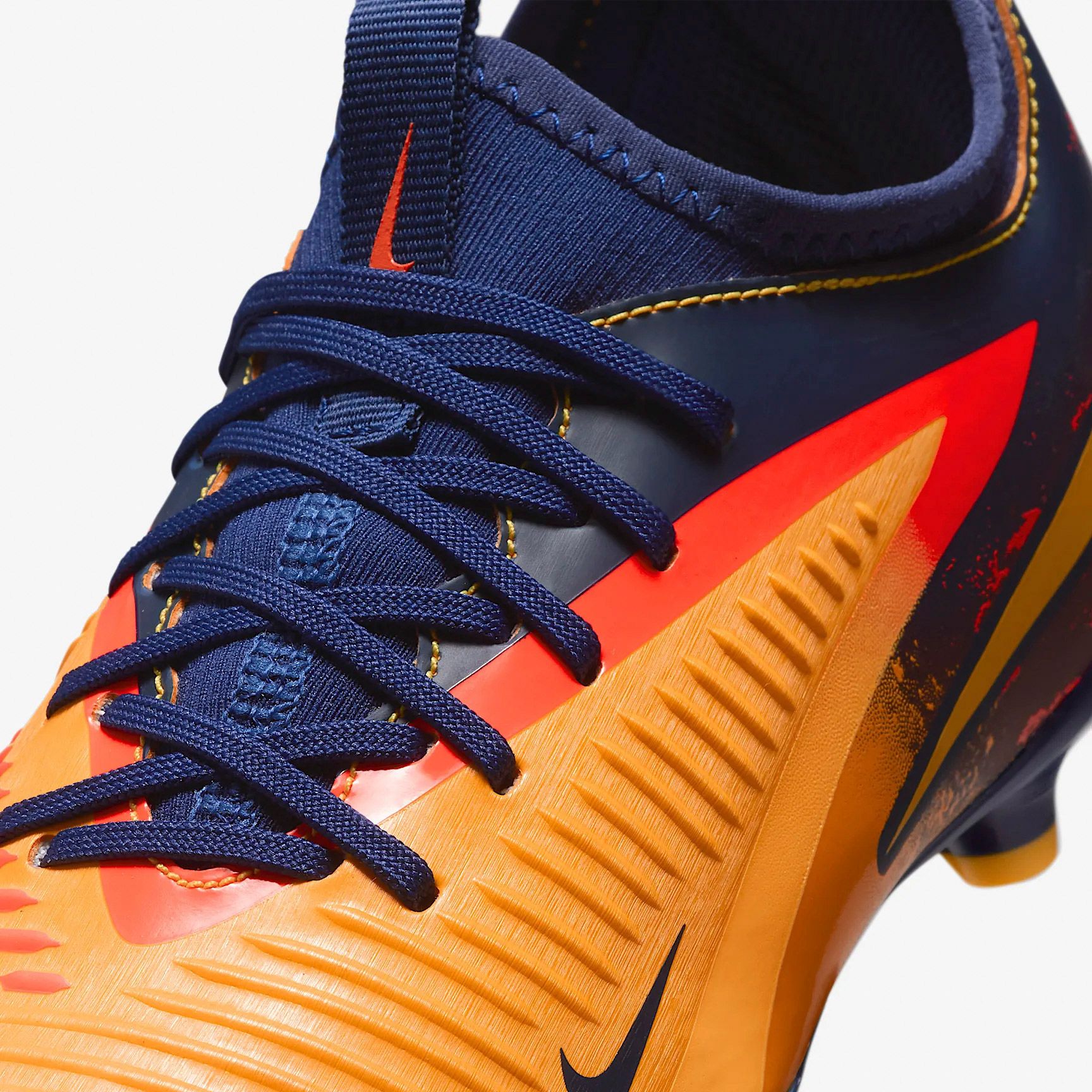 Nike Phantom 6 Low Haaland Academy FG/MG Voetbalschoenen Junior