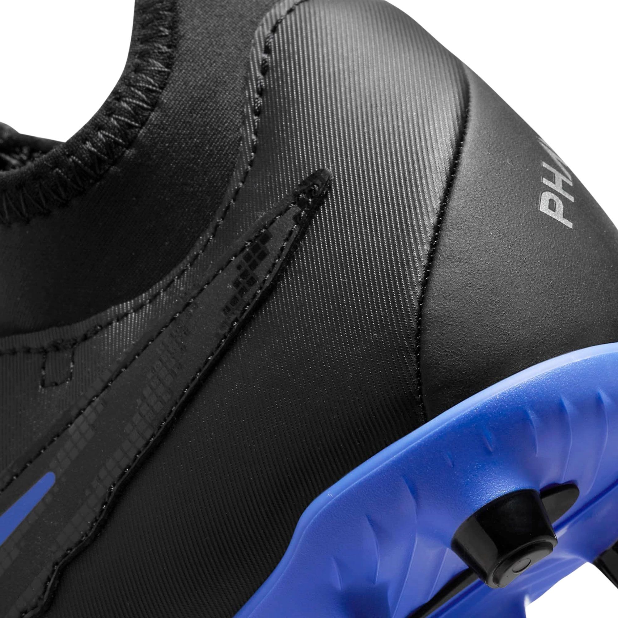 Chaussures de football Nike Phantom GX Club DF FG/MG