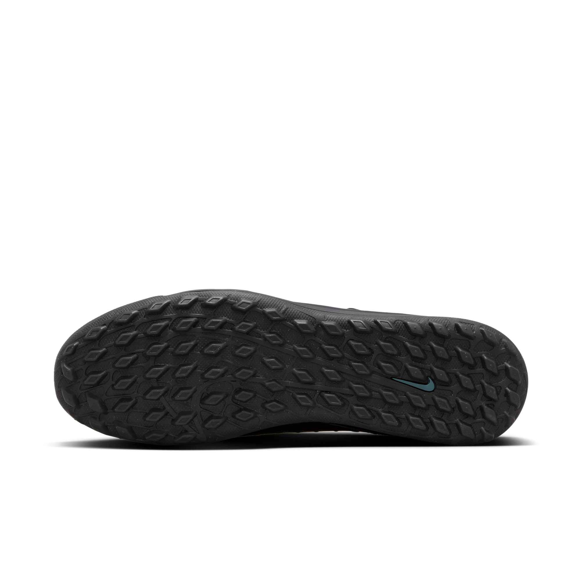 Chaussures de football à crampons Nike Phantom GX II Club TF Hommes