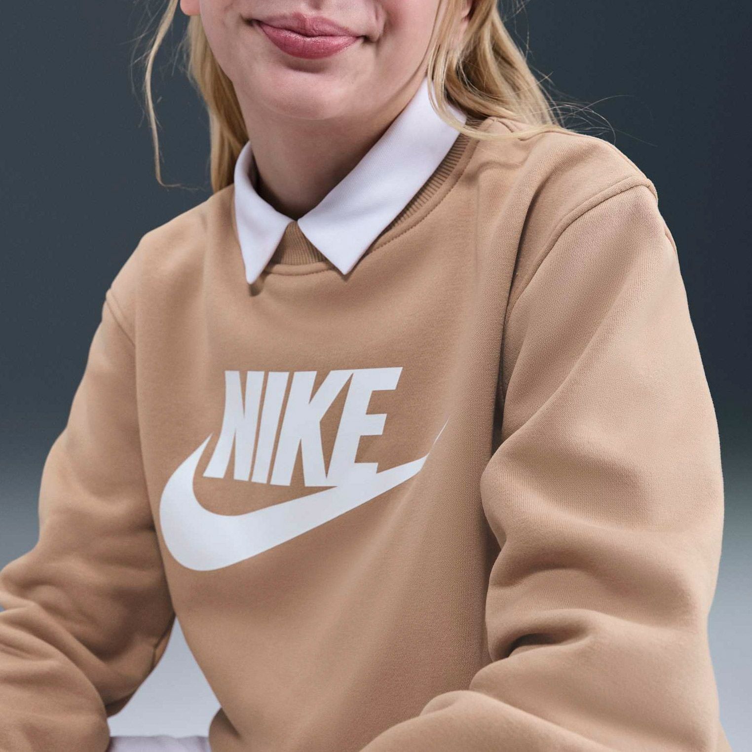 nike sportswear club fleece tan