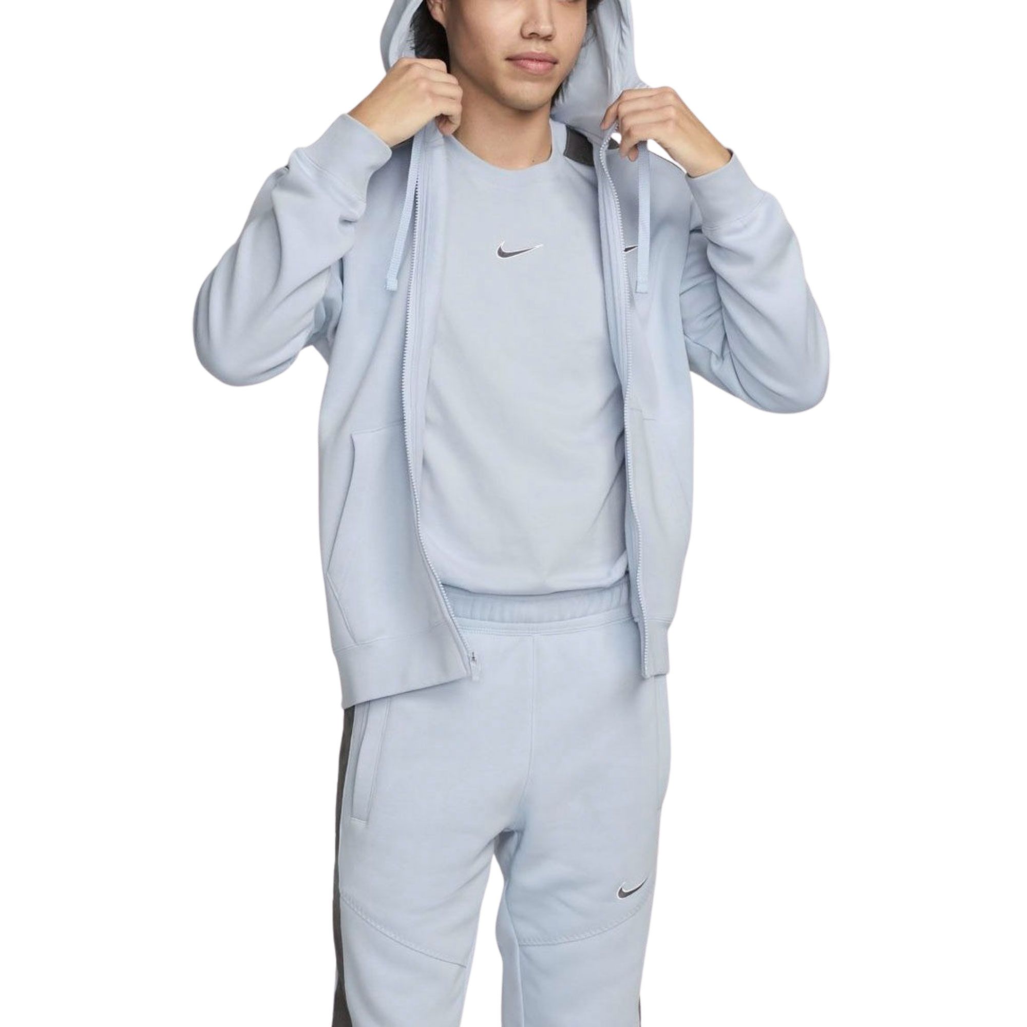 foot locker nike clothes