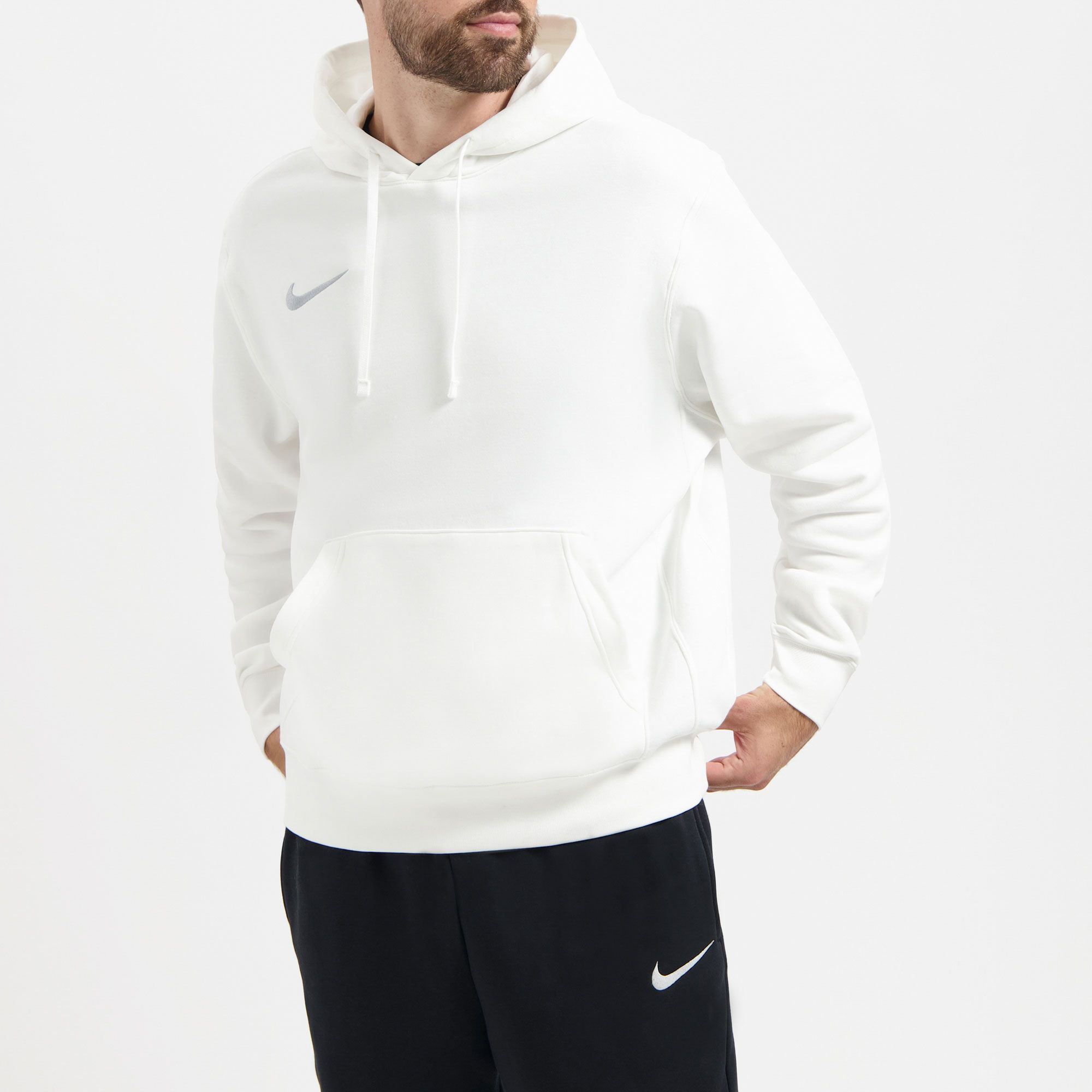 white nike hoodie xs