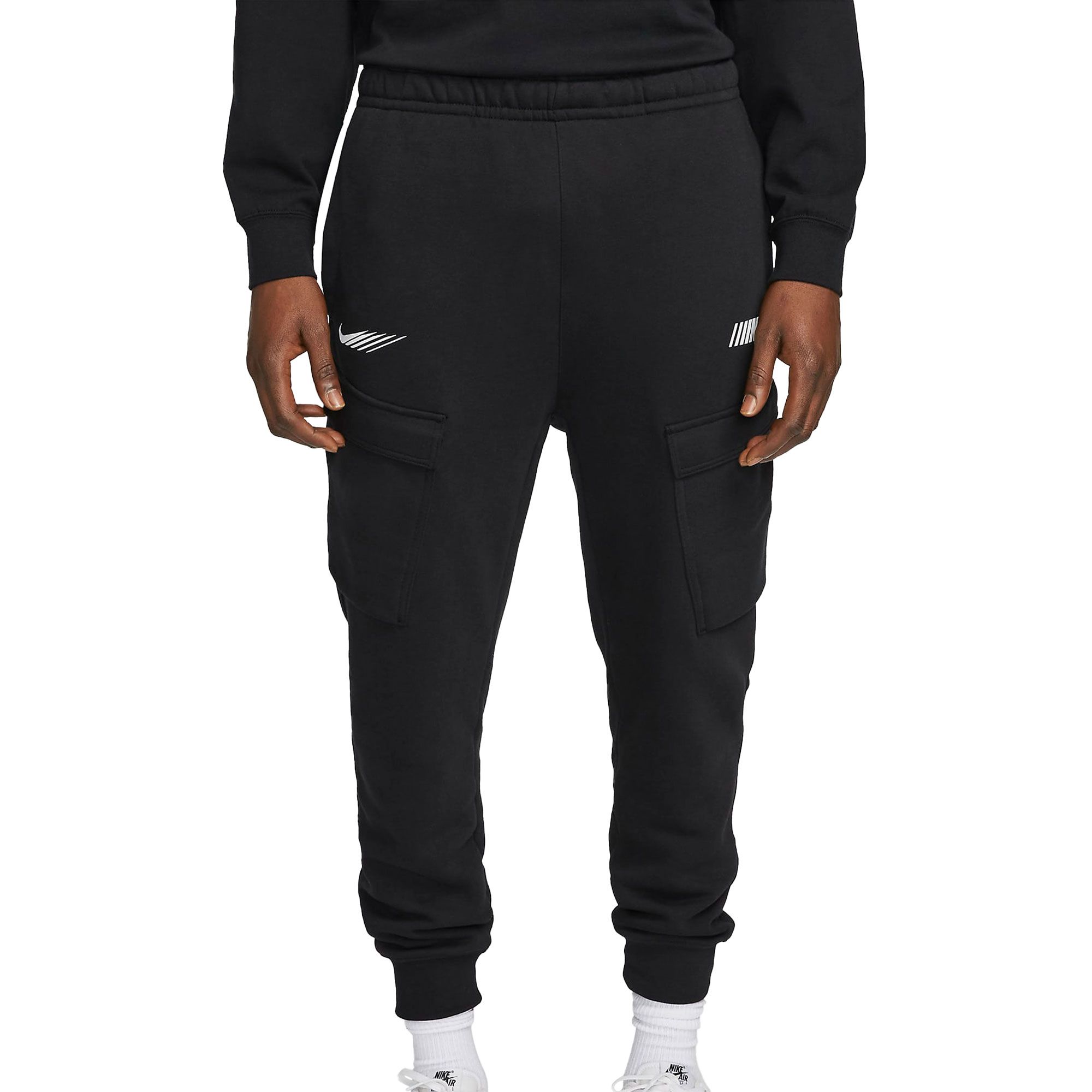 nike standard issue joggers