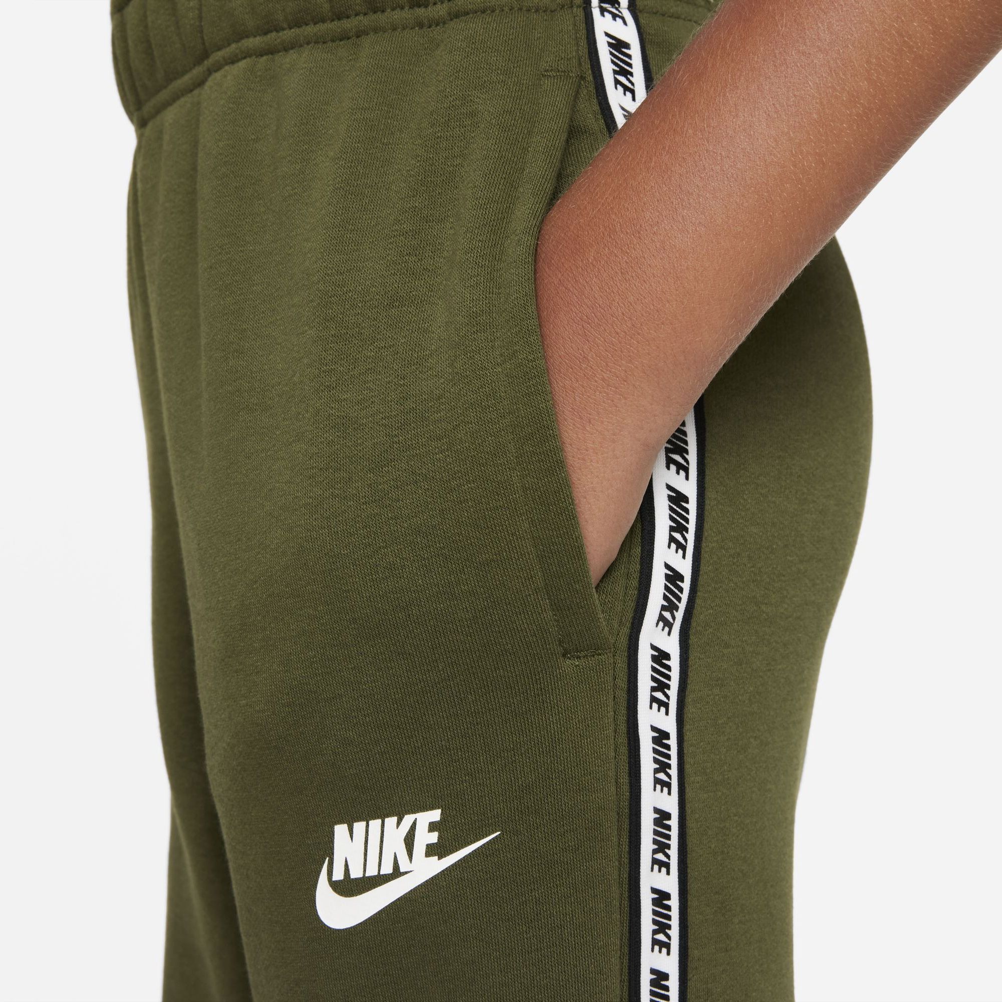 Nike Sportswear Repeat Fleece Joggingsbroek Junior