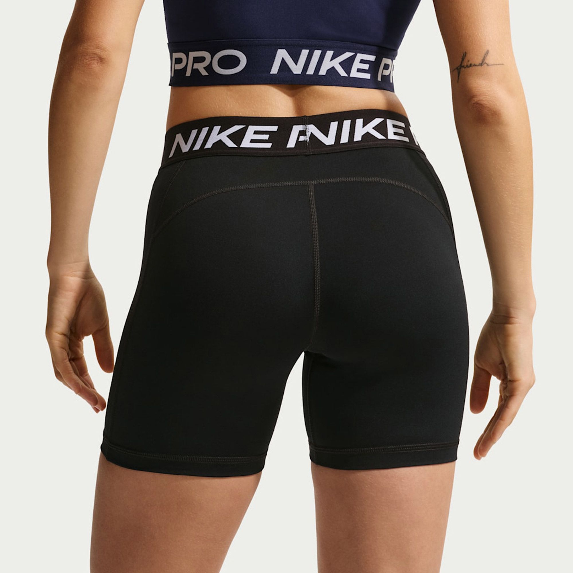 Nike Pro Dri-FIT 365 5-Inch Tight Dames