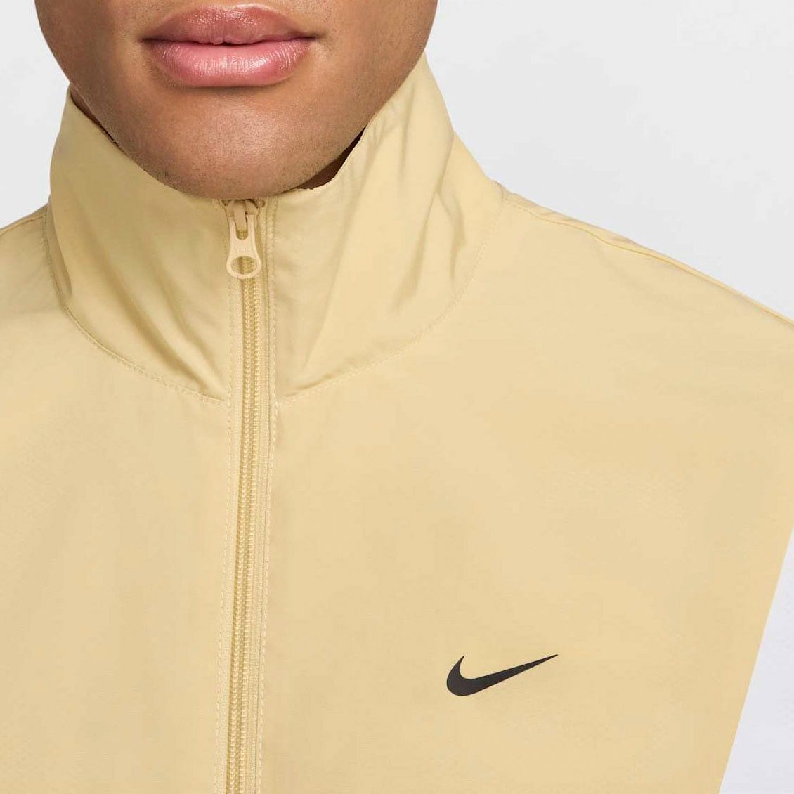 Nike Icon Woven Trackjacket Men | Plutosport