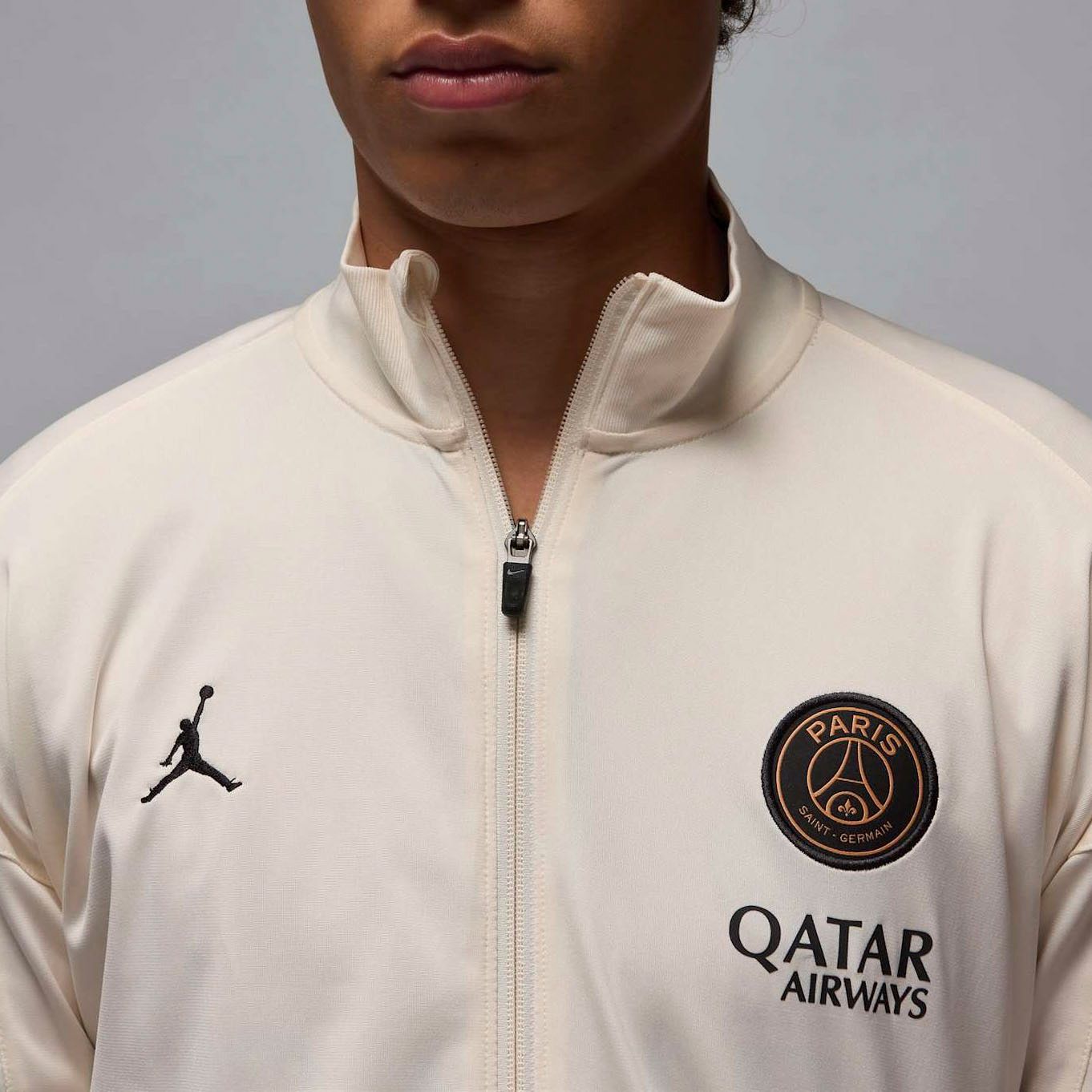 psg strike tracksuit white