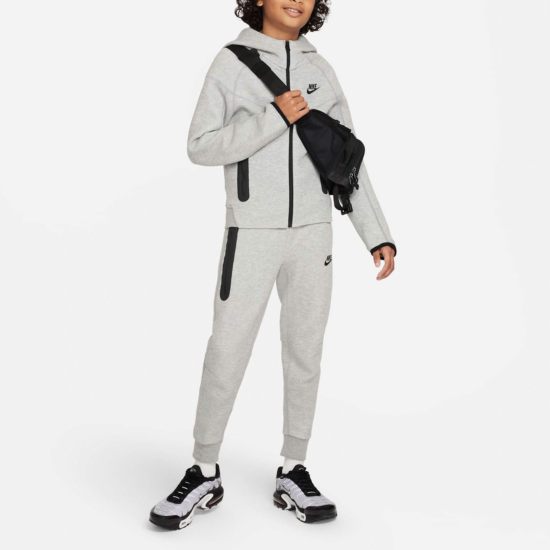 black and grey tech fleece junior