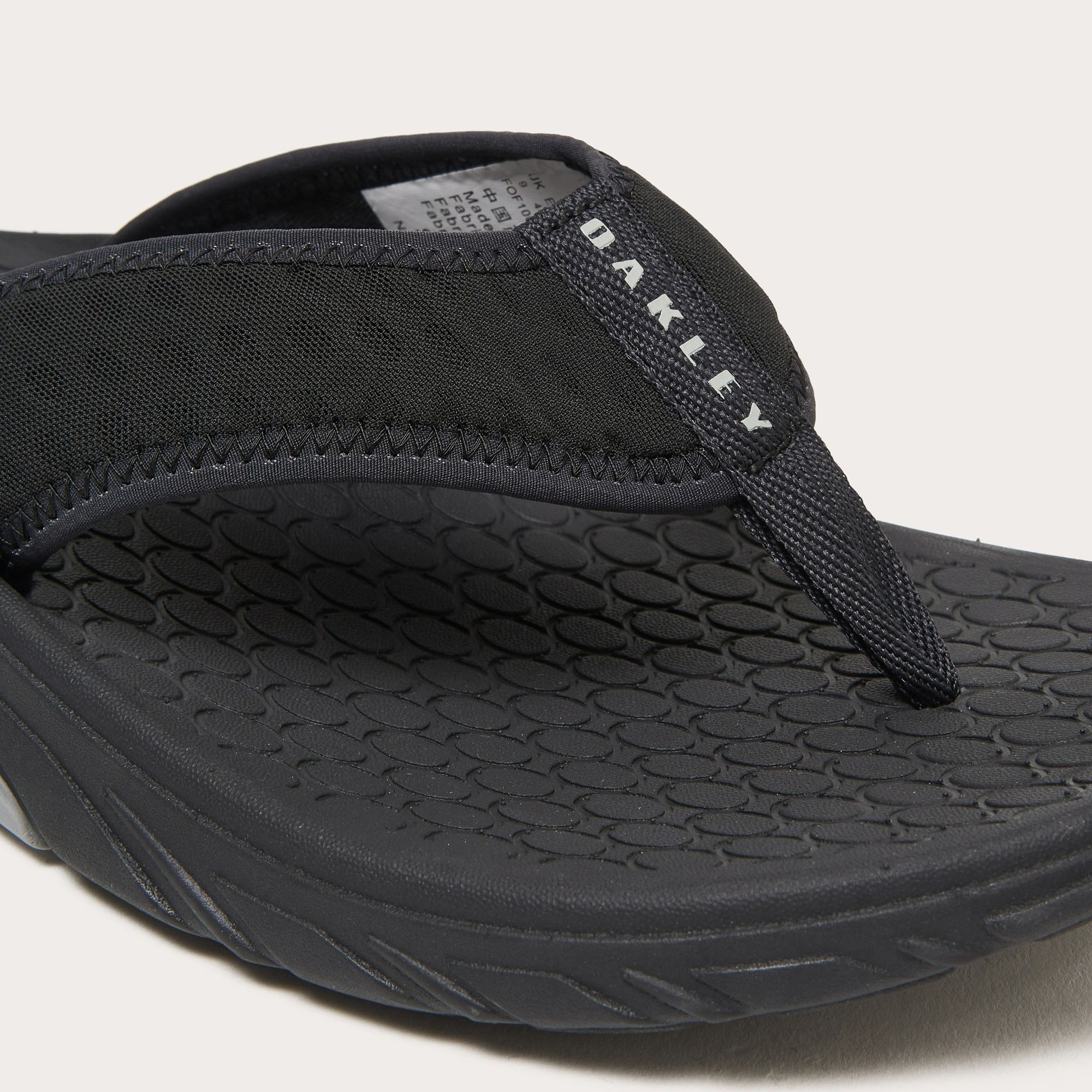 Oakley Operative Teenslippers Heren