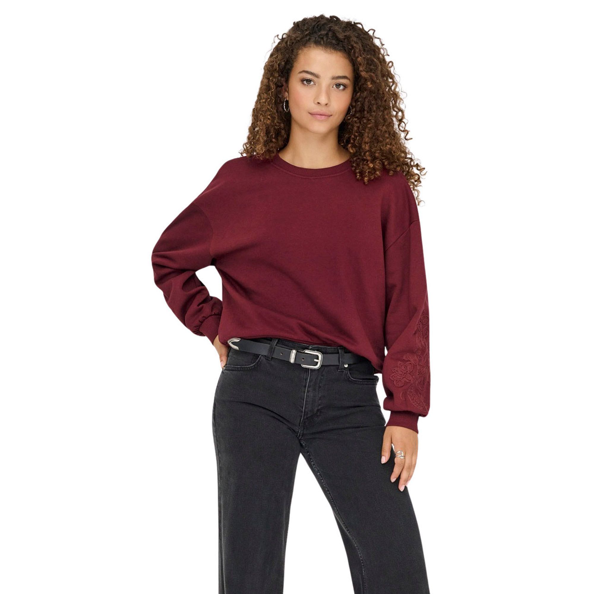 Only Brooklyn Embroidery Box Sweater Dames