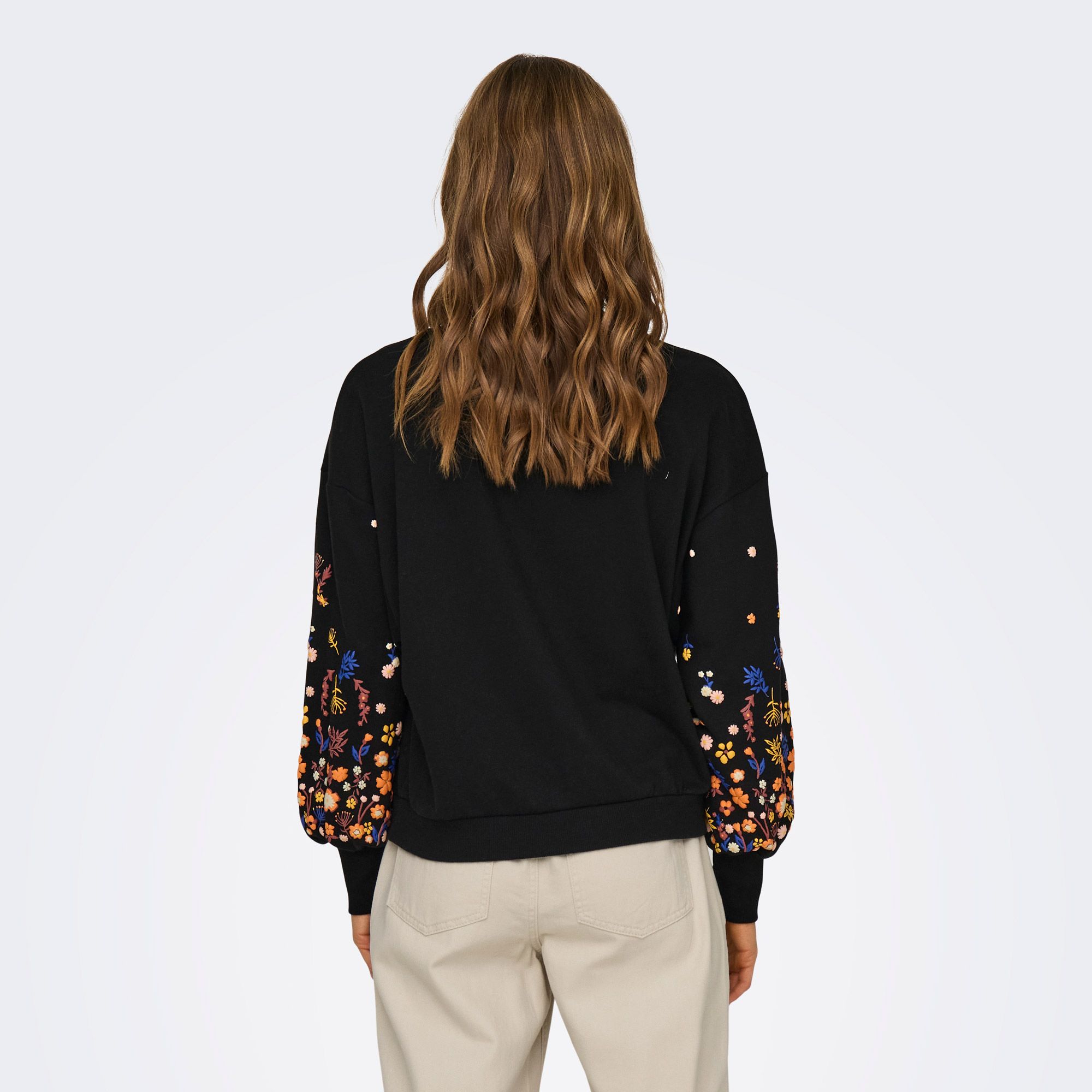 Only Brooke Round Neck Flower Sweater Dames