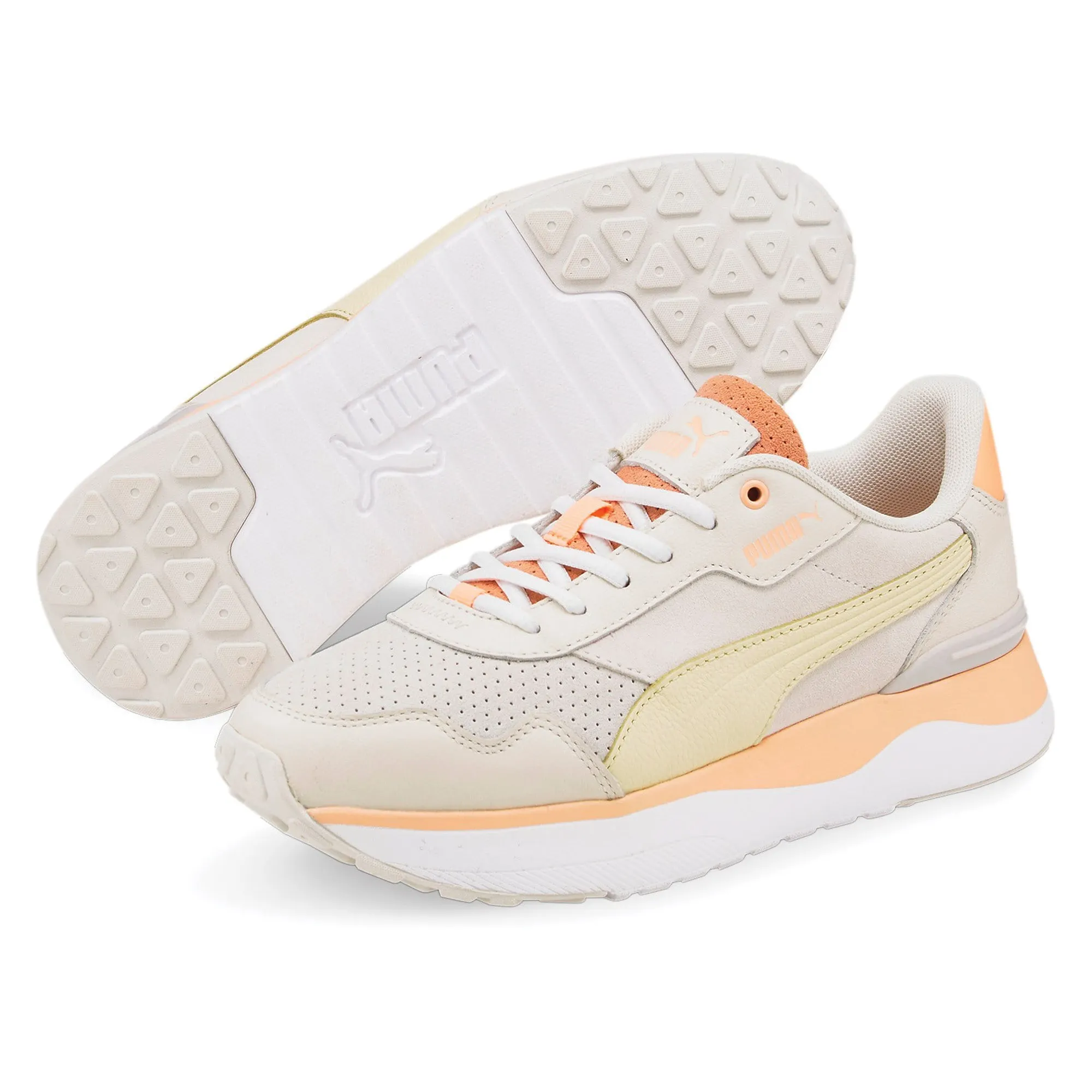 Puma R78 Voyage Premium Sneakers Dames