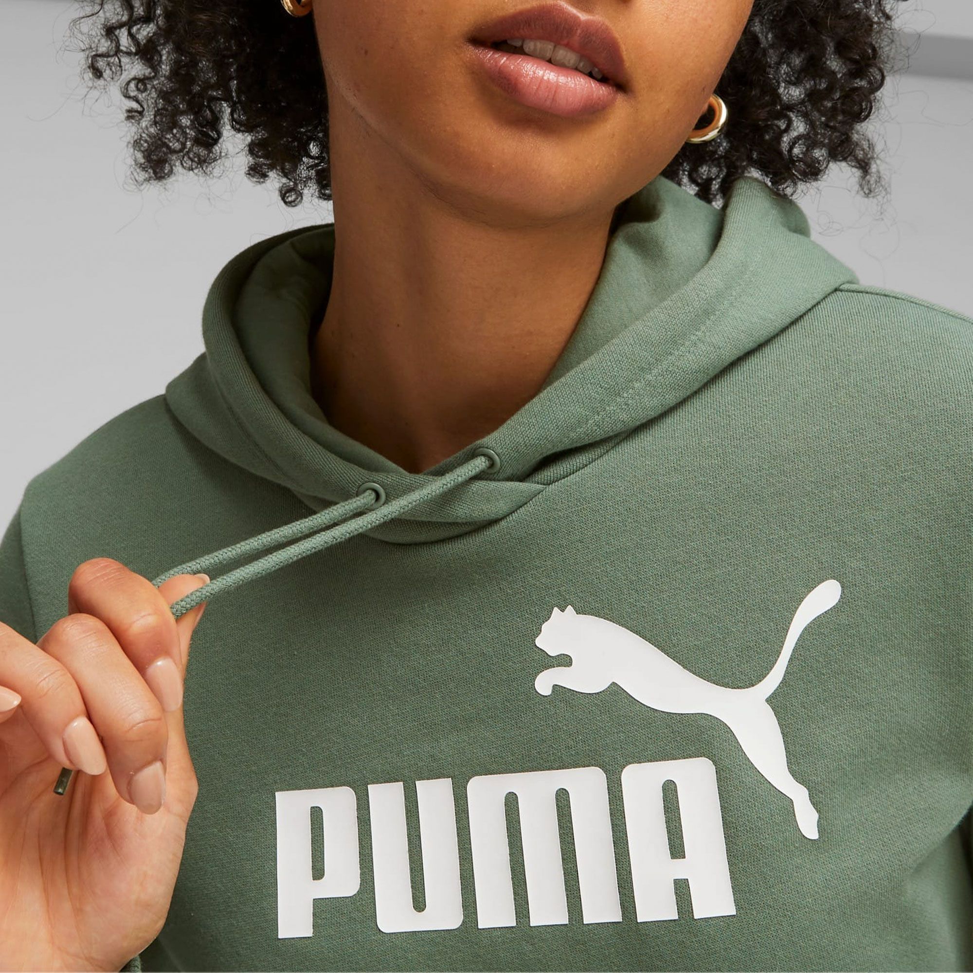 Puma Essential Hoodie Dames