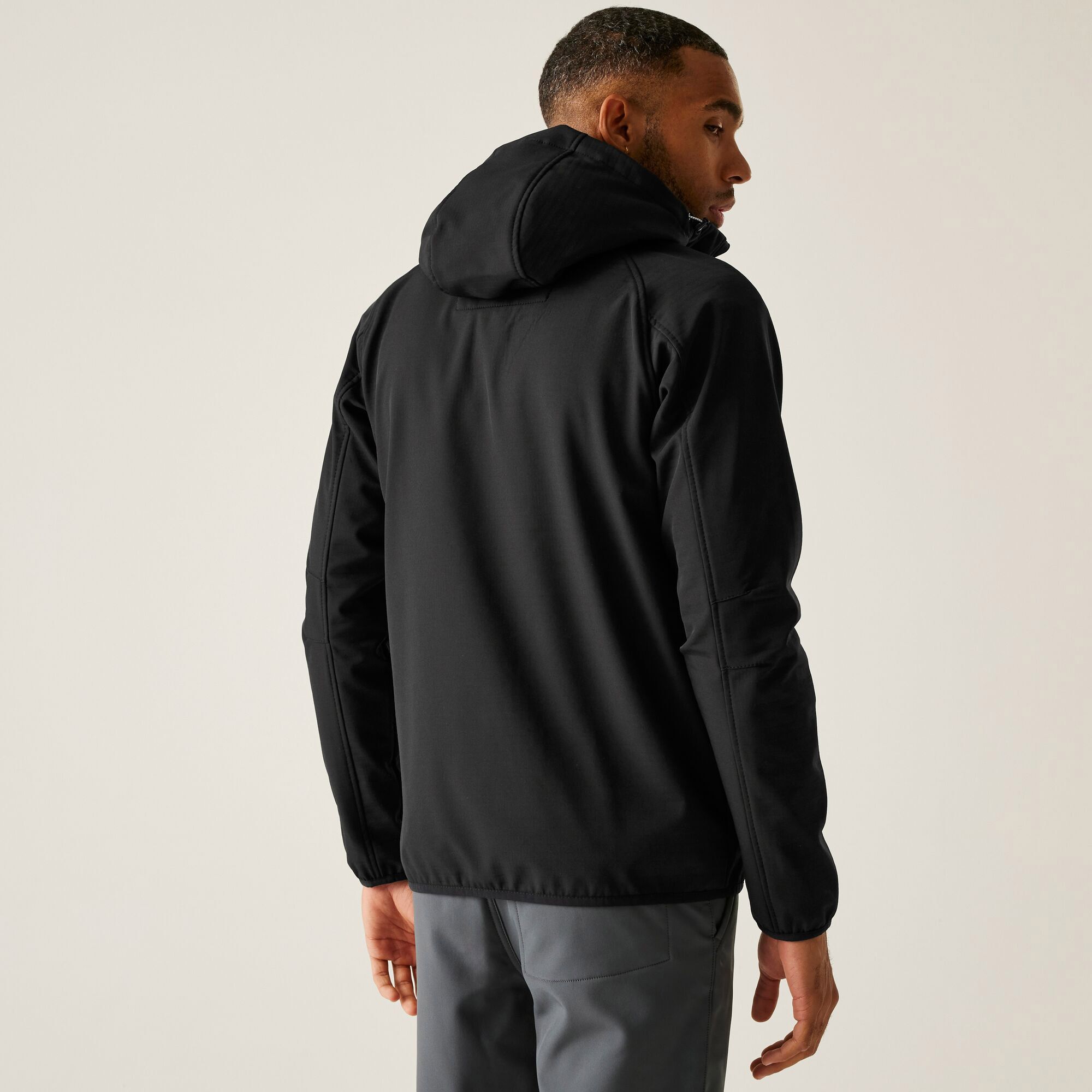 Regatta Arec Softshell Jas Heren - Zwart Regatta Arec Softshell Jas Heren - Zwart