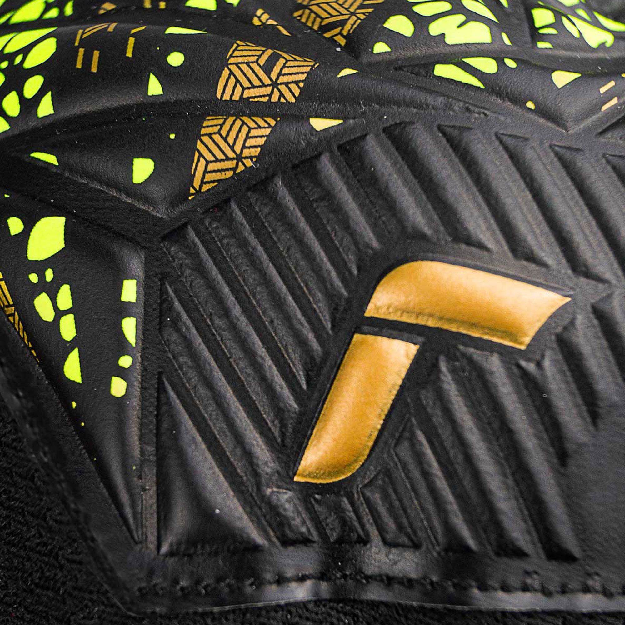 Reusch Attrakt Infinity Junior Keepershandschoenen voor kinderen ideaal voor kunstgras Reusch Attrakt Infinity Junior Keepershandschoenen voor kinderen ideaal voor kunstgras