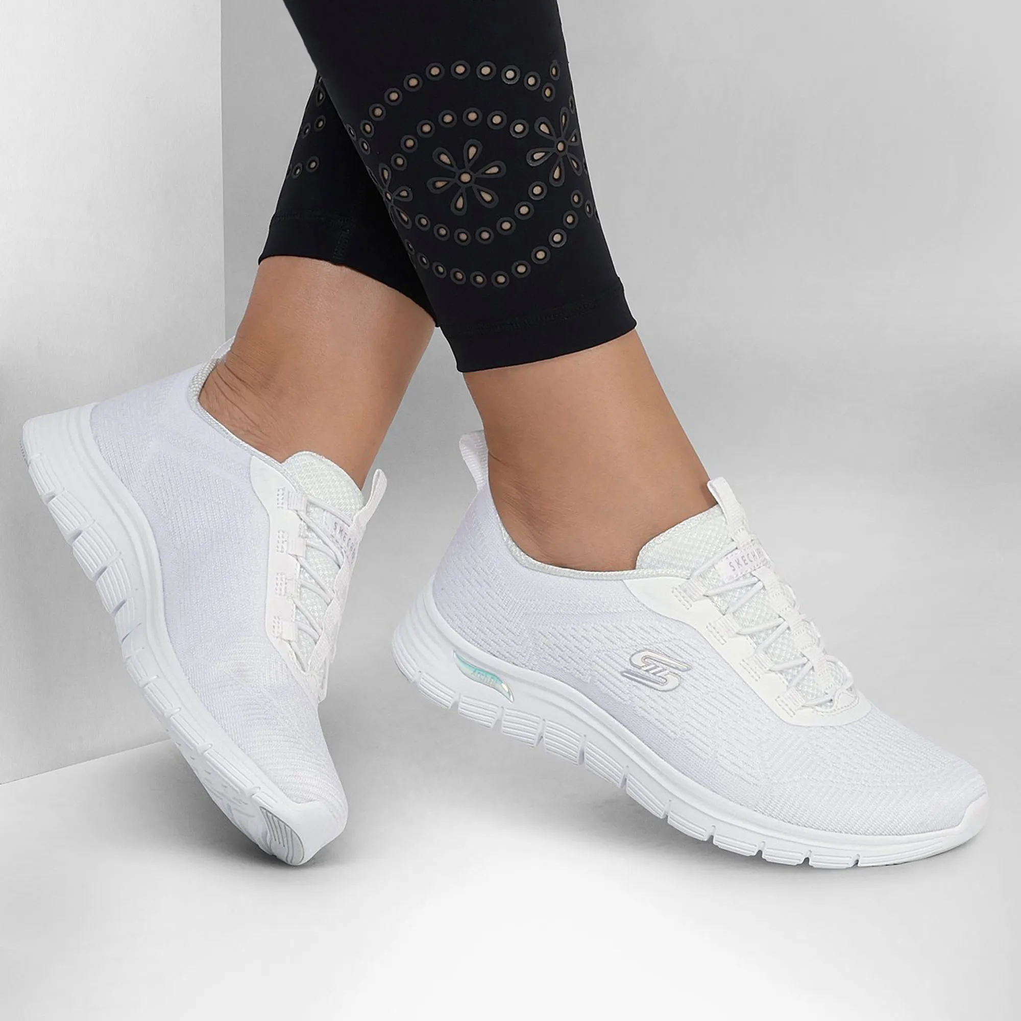 Baskets Skechers Arch Fit Vista - Gleaming