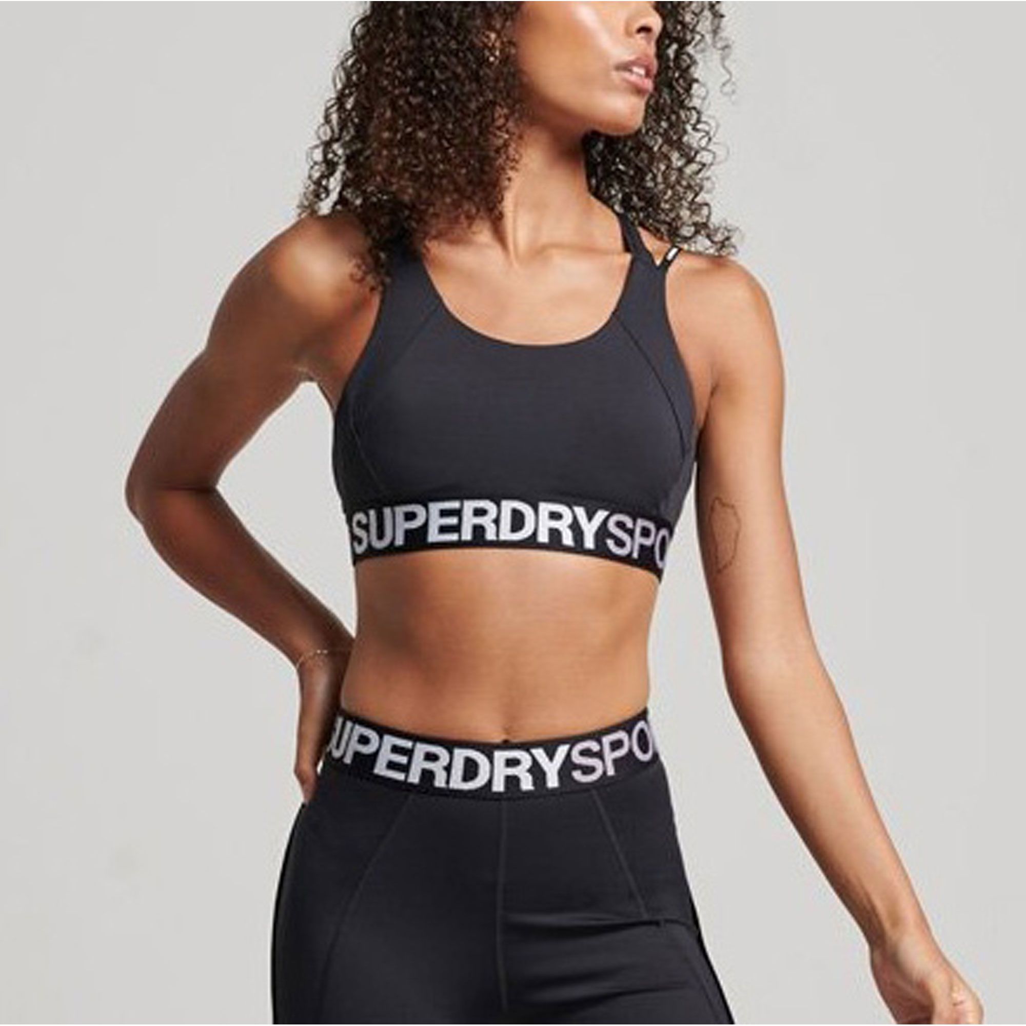 Superdry Train Branded Elastic Sportbeha Dames
