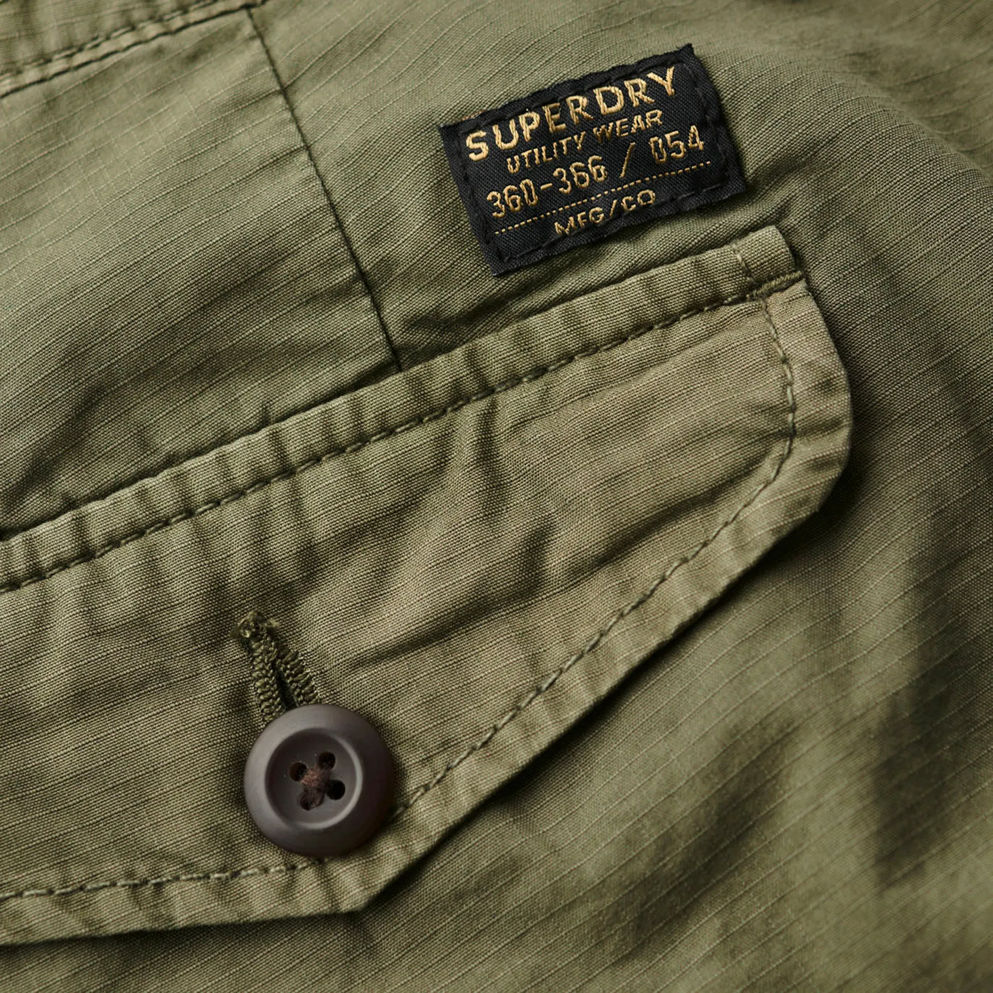 Superdry Parachute Light Short Heren